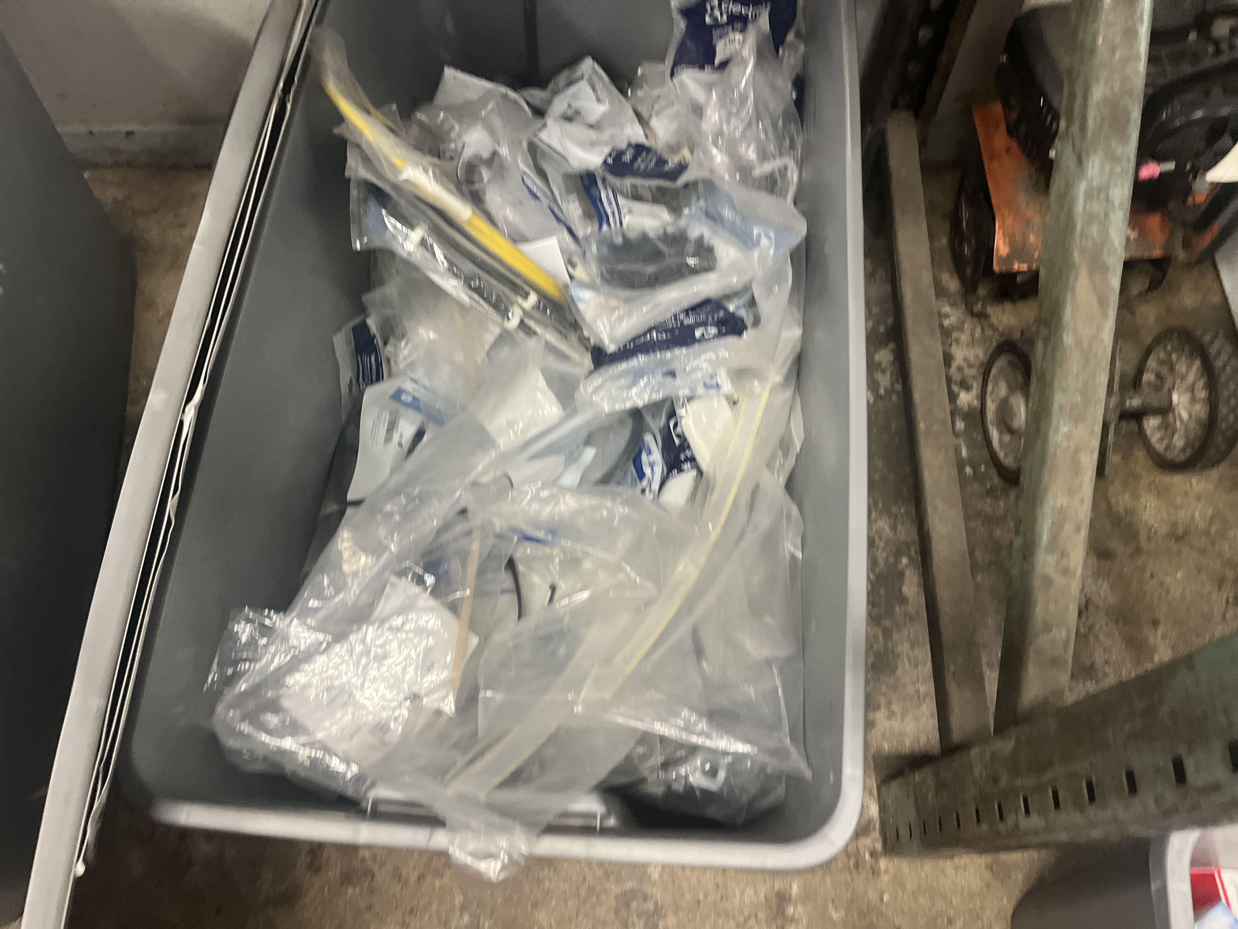 Appliance & Small Engine Parts Sellout Image