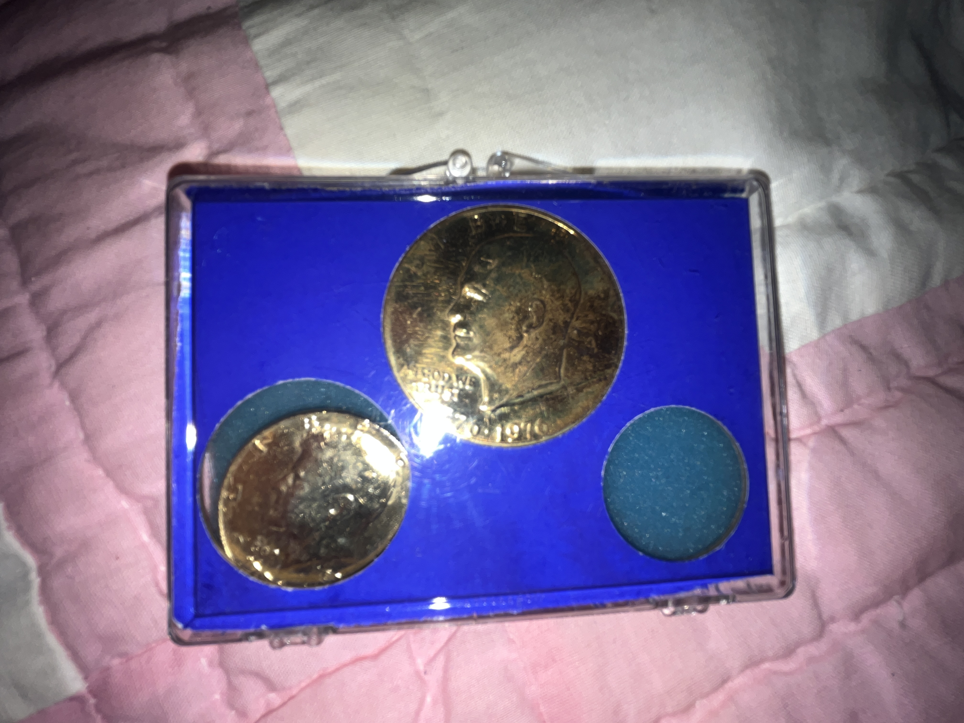 Estate Auction Image