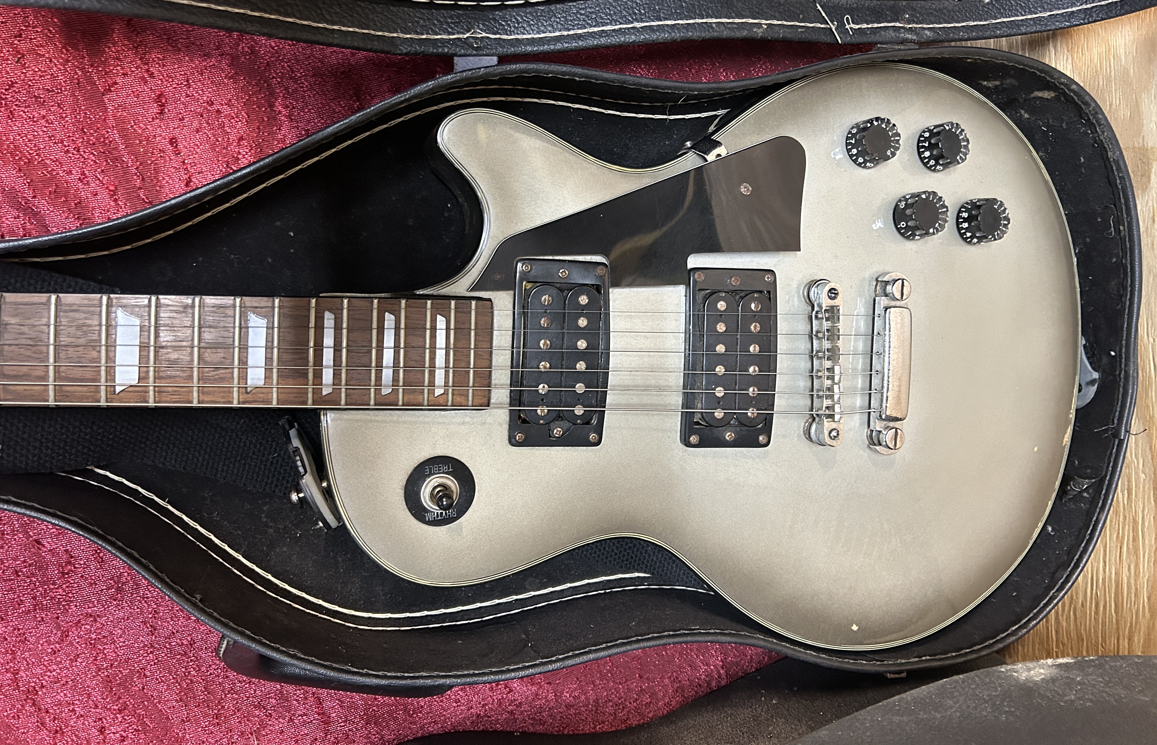 Estates of Gun & Bayonet Collection and Tools Image