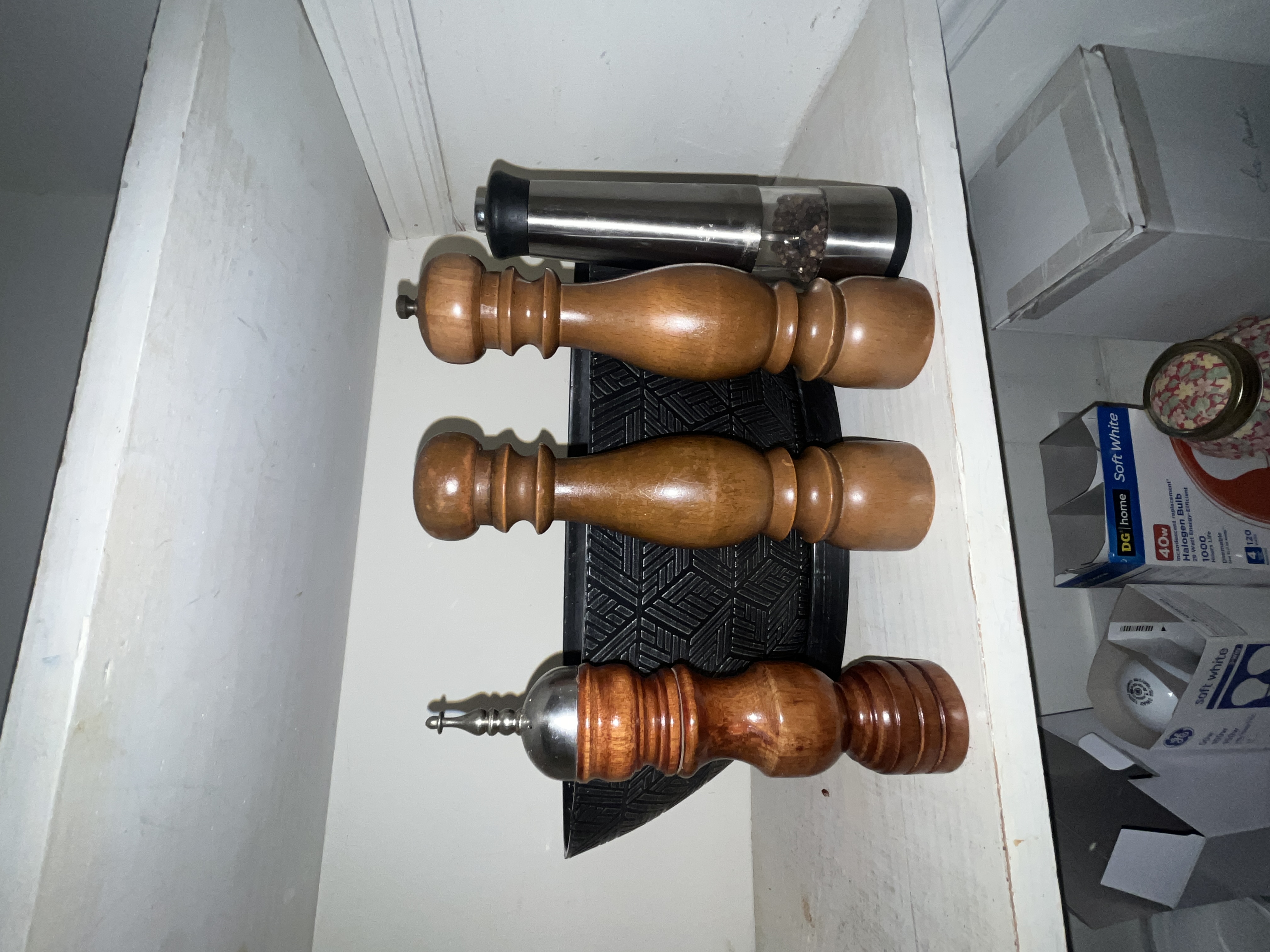 Estate Auction Image