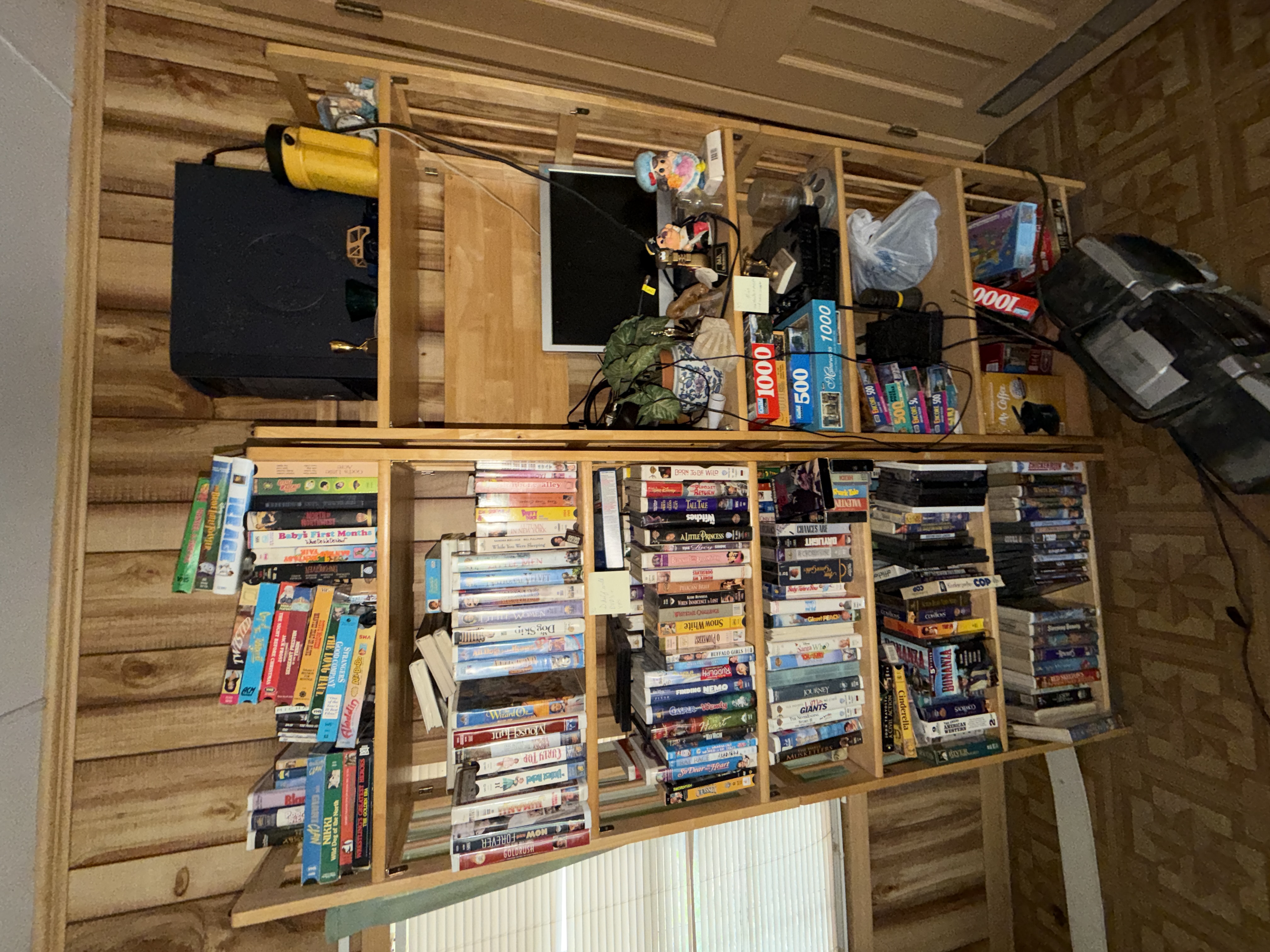 Real Estate & Personal Property Auction Image