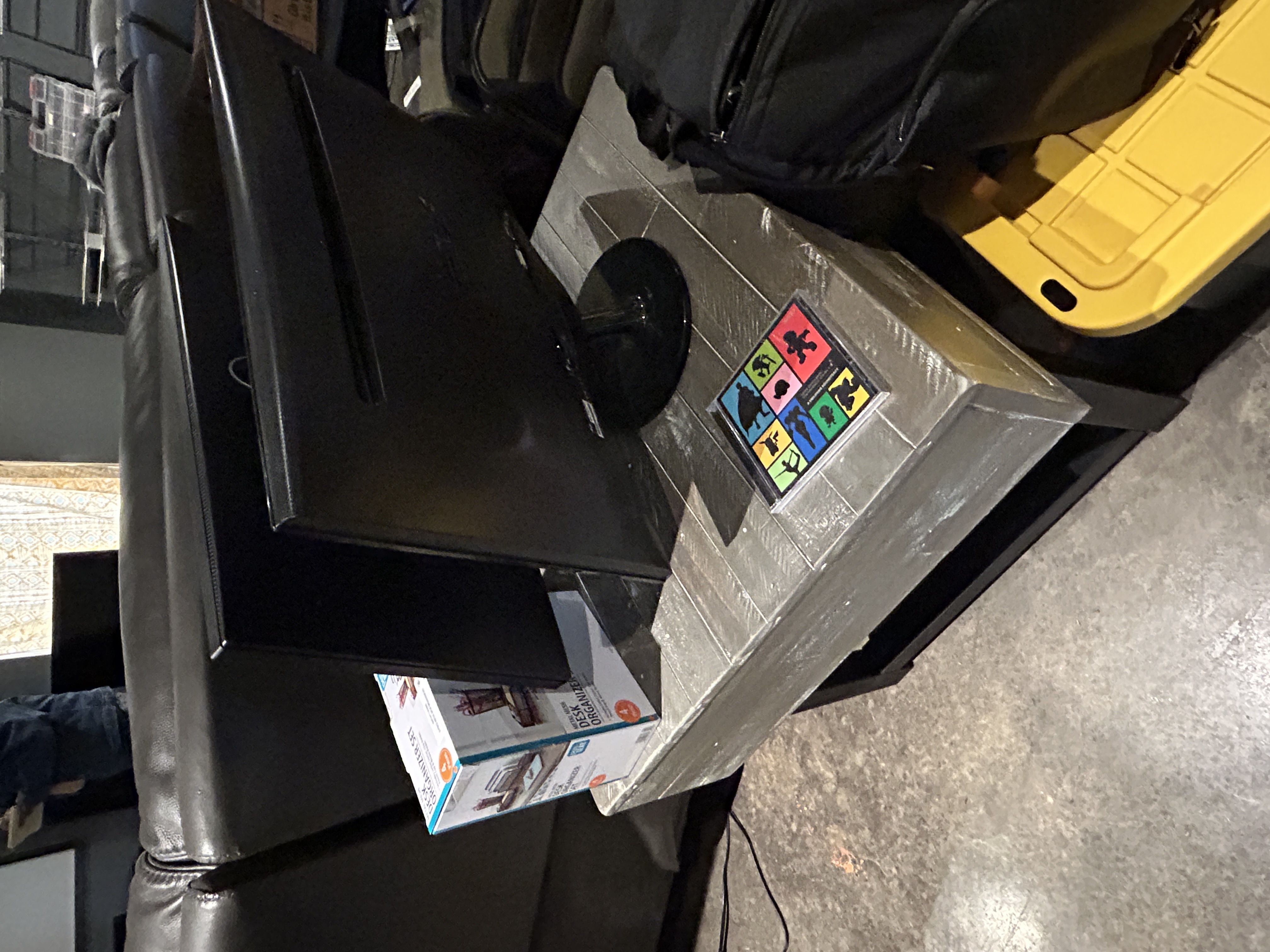 Real Estate & Personal Property Auction Image