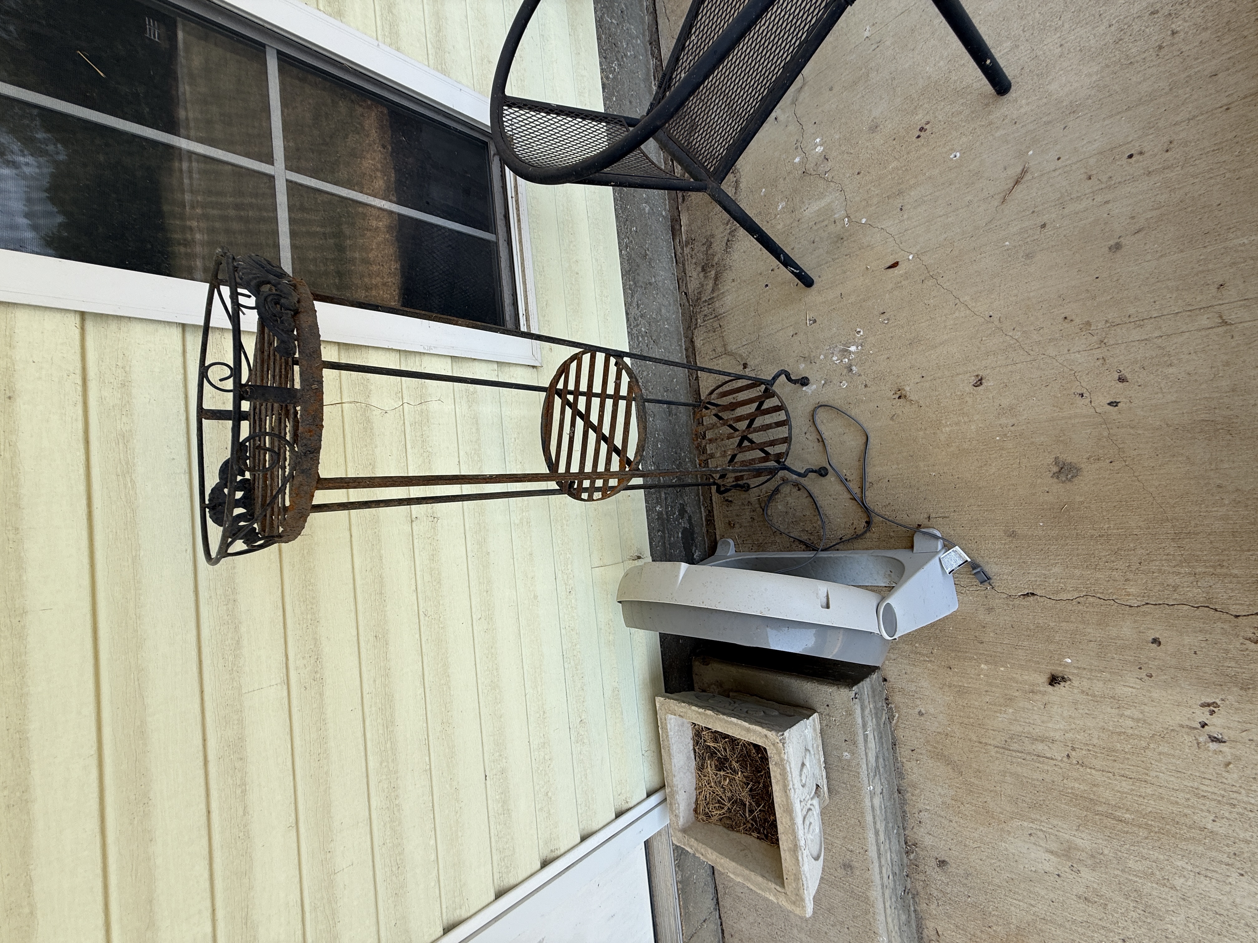 Real Estate & Personal Property Auction Image