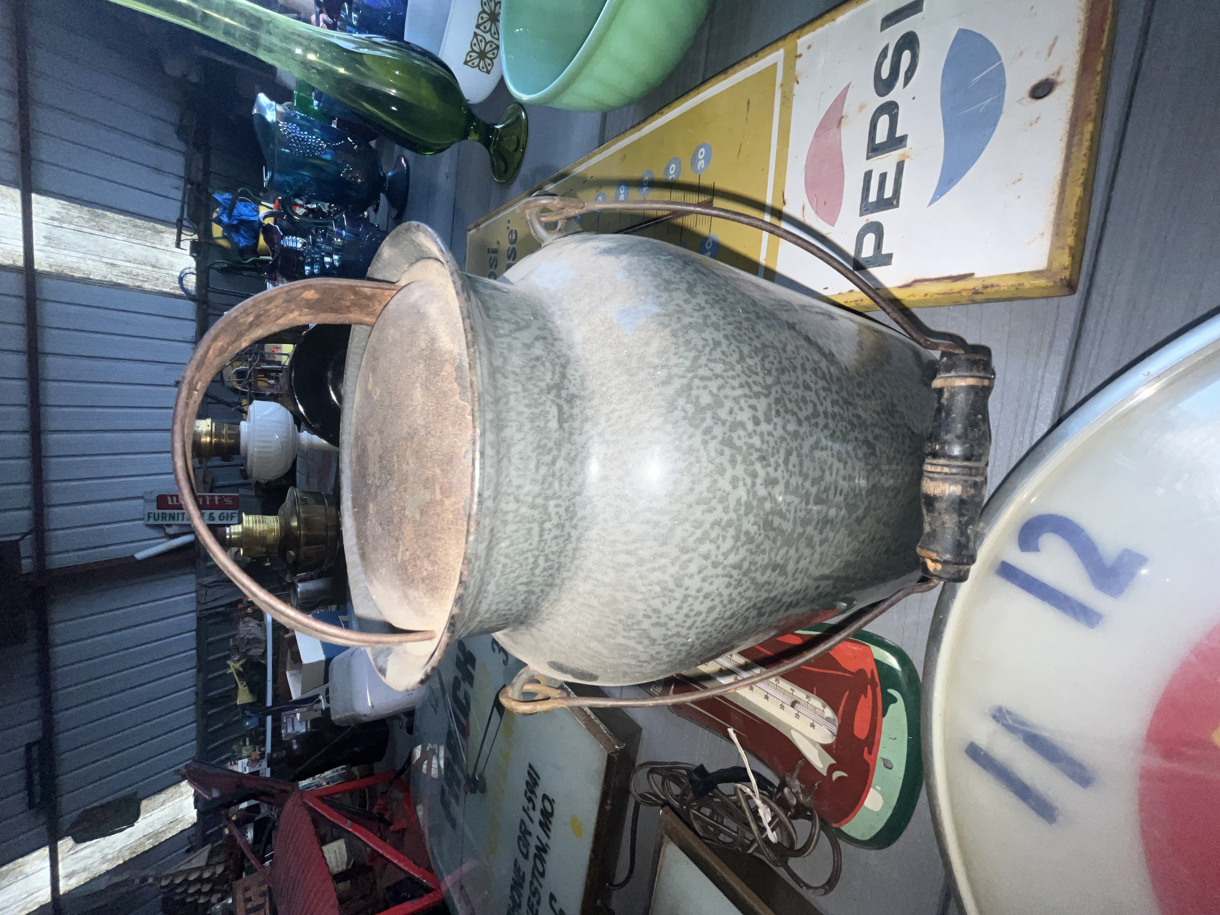 Collector's Dream Auction Image