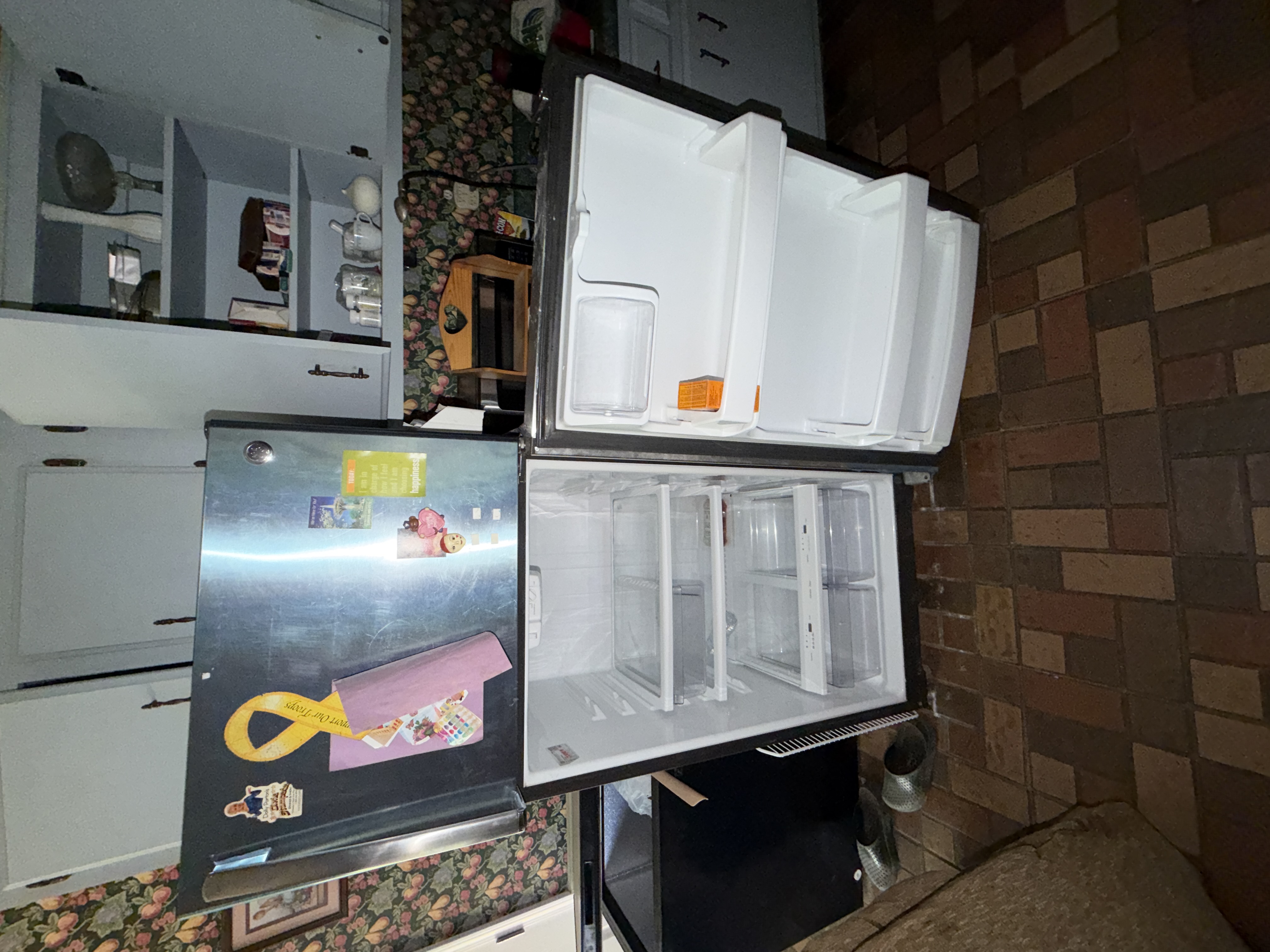 Real Estate & Personal Property Auction Image