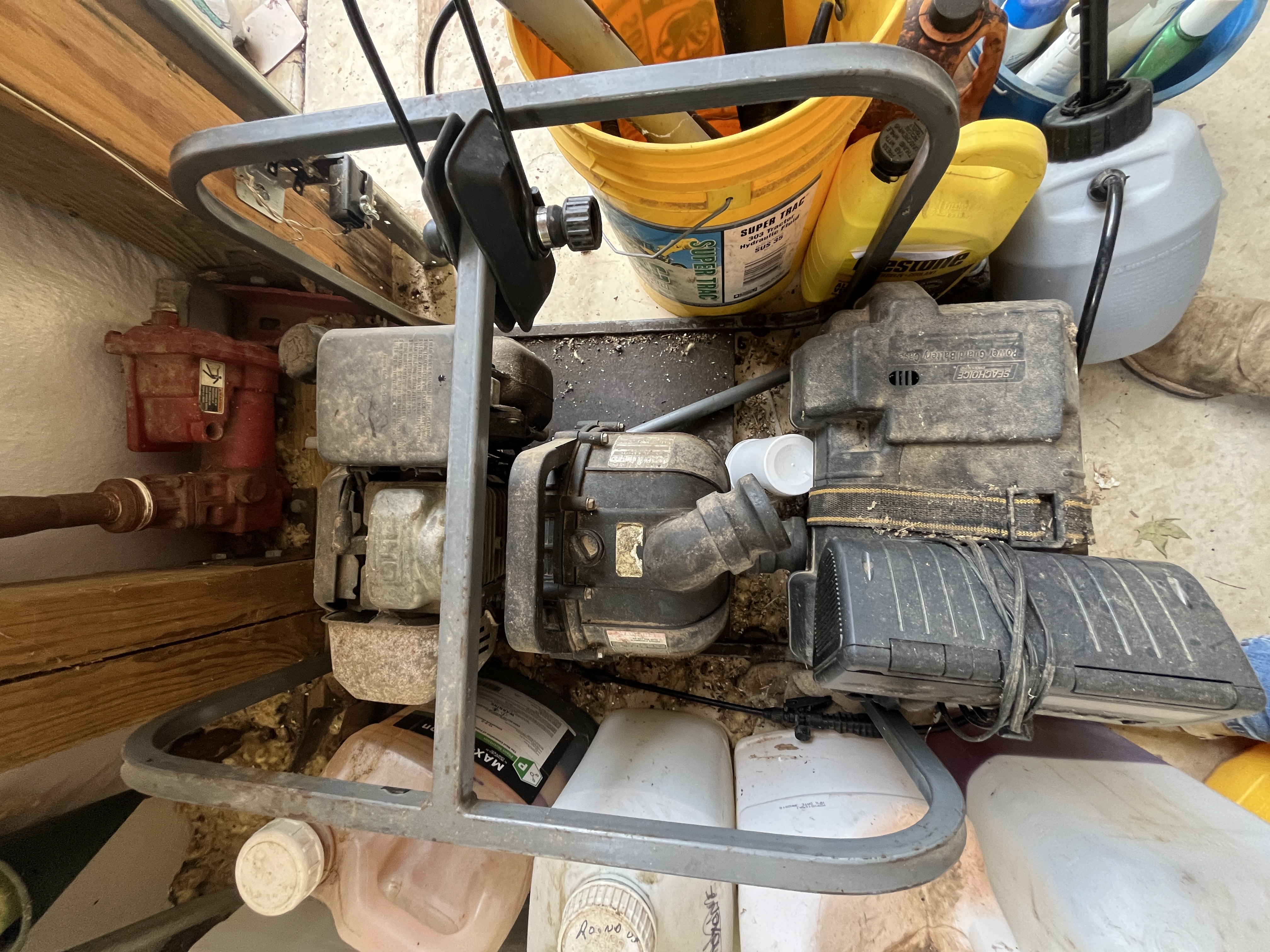Real Estate & Personal Property Auction Image