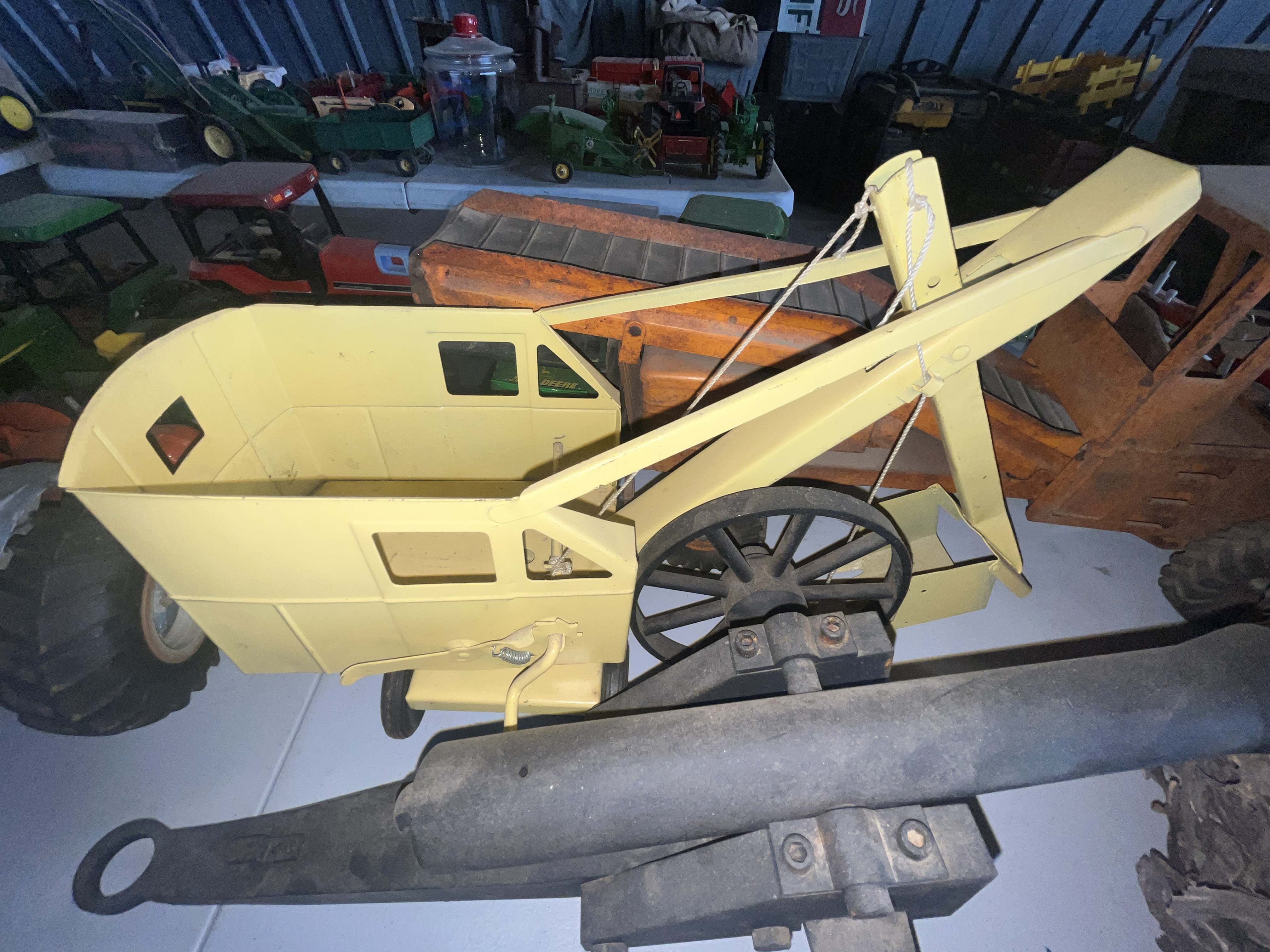 Collector's Dream Auction Image