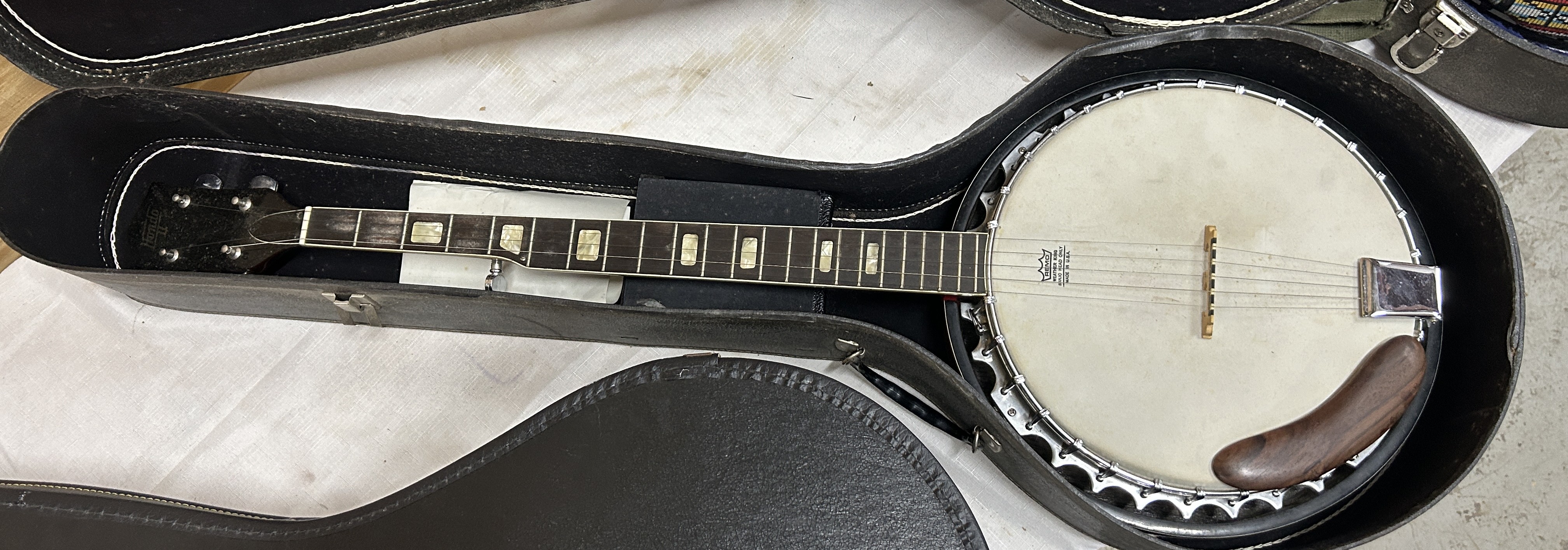 Estates of Gun & Bayonet Collection and Tools Image