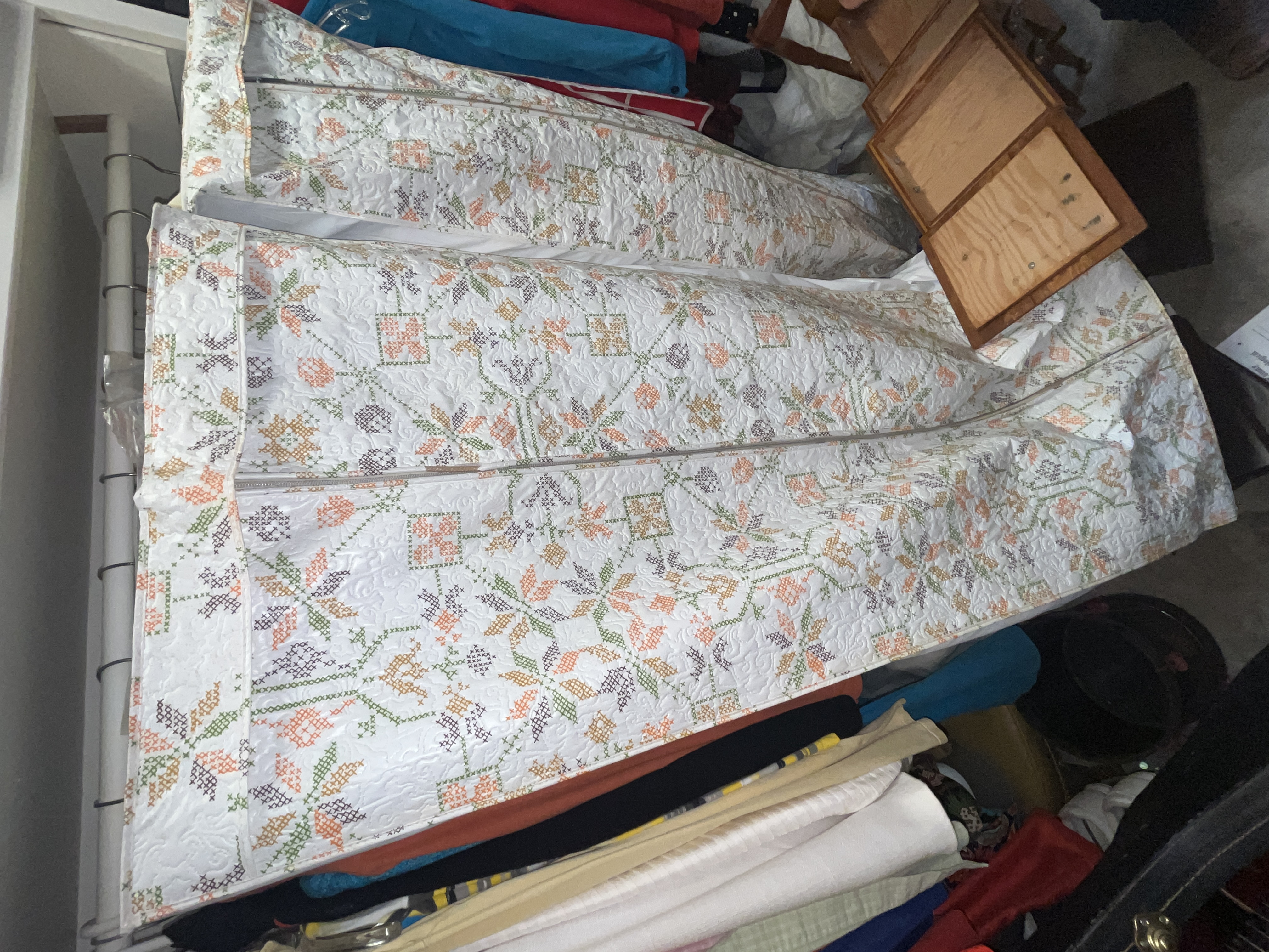 Estate Auction Image