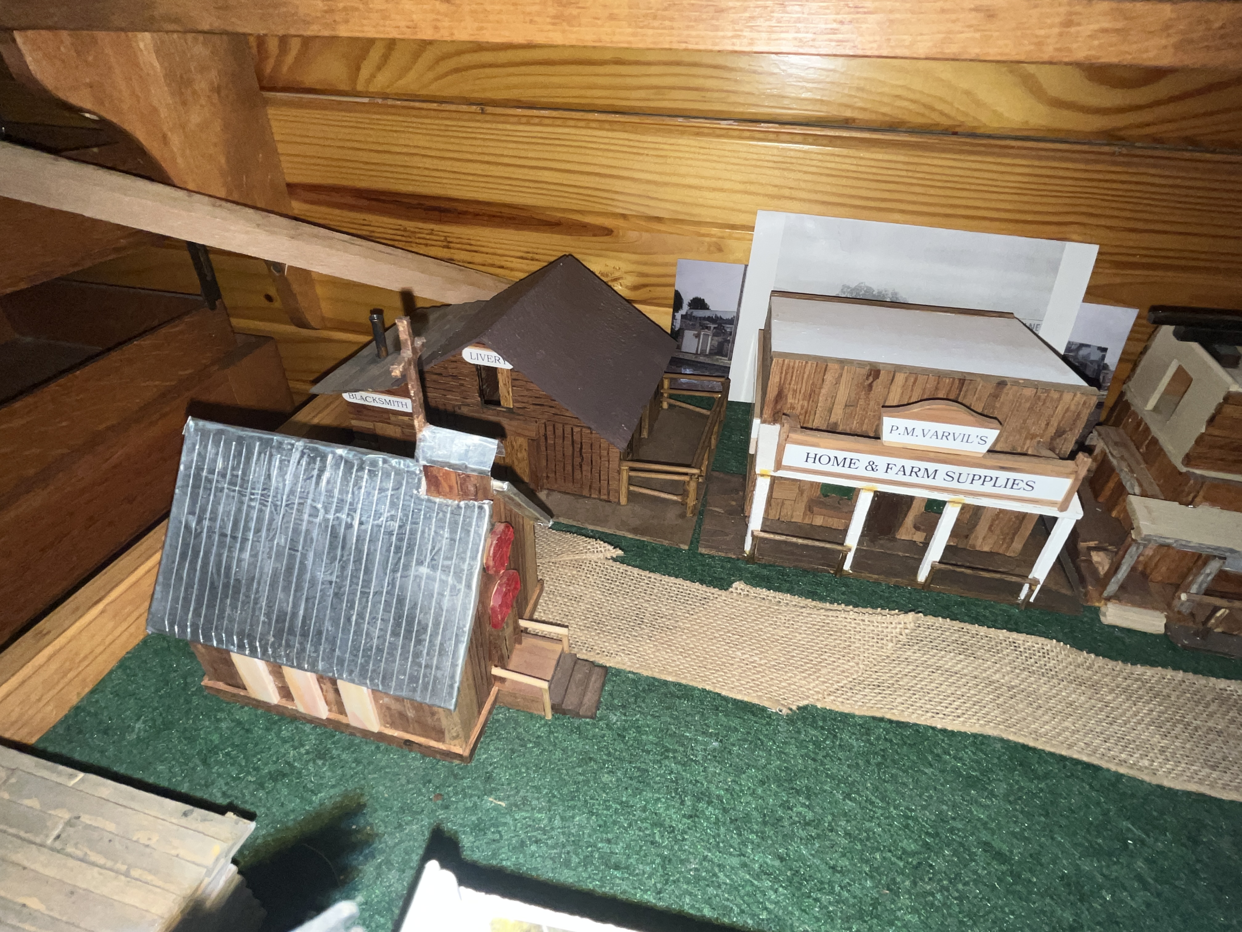 Varvil Estate Auction Image