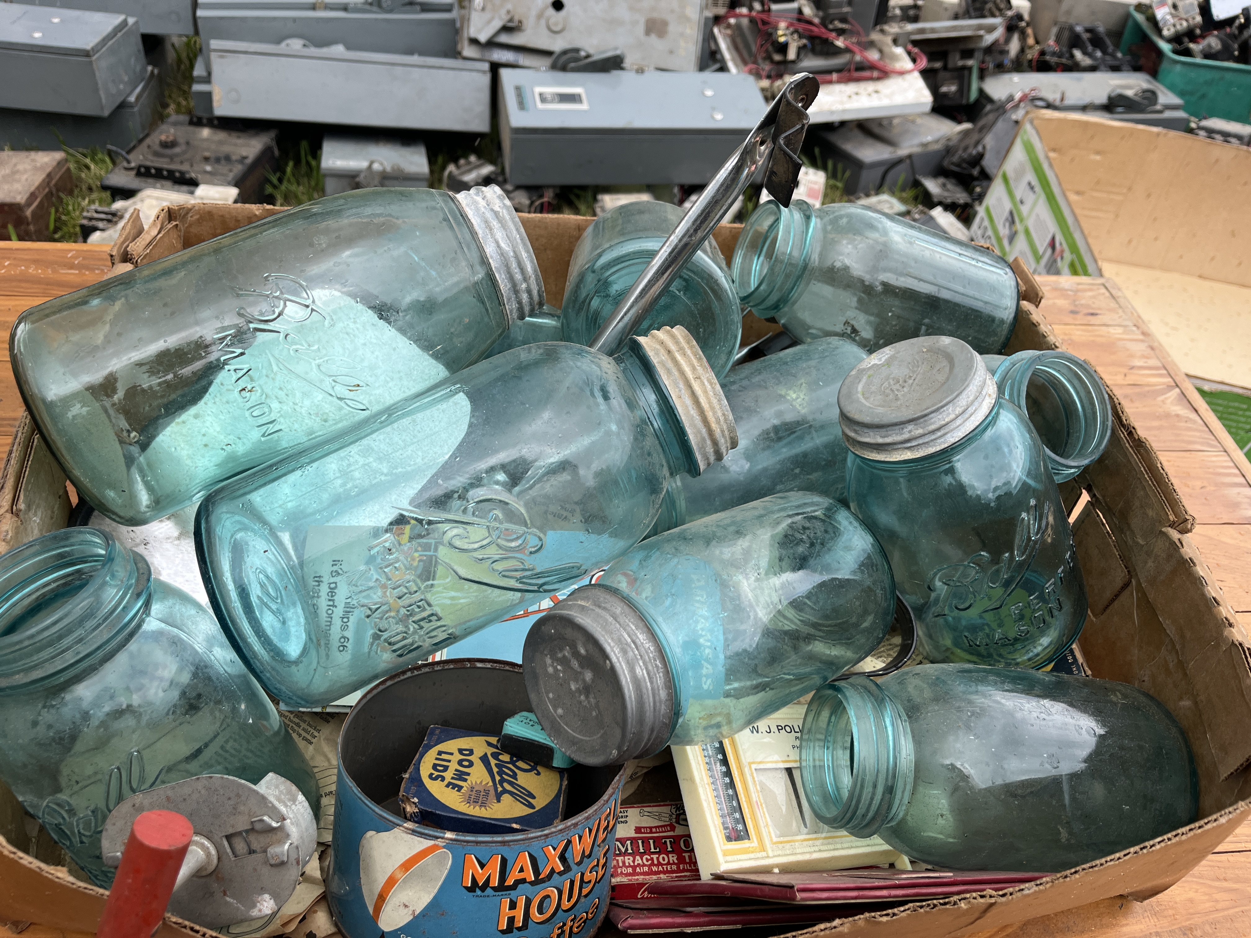Real Estate & Personal Property Auction Image