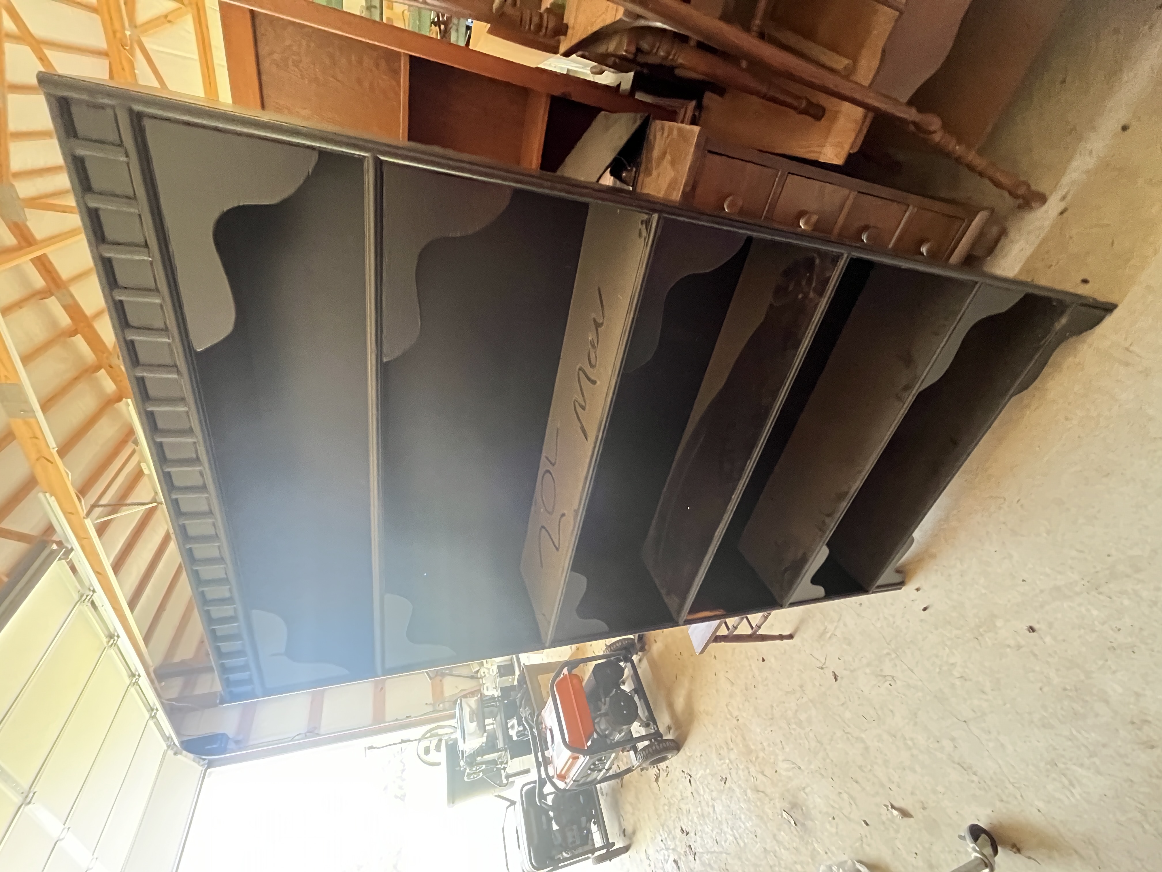 Real Estate & Personal Property Auction Image