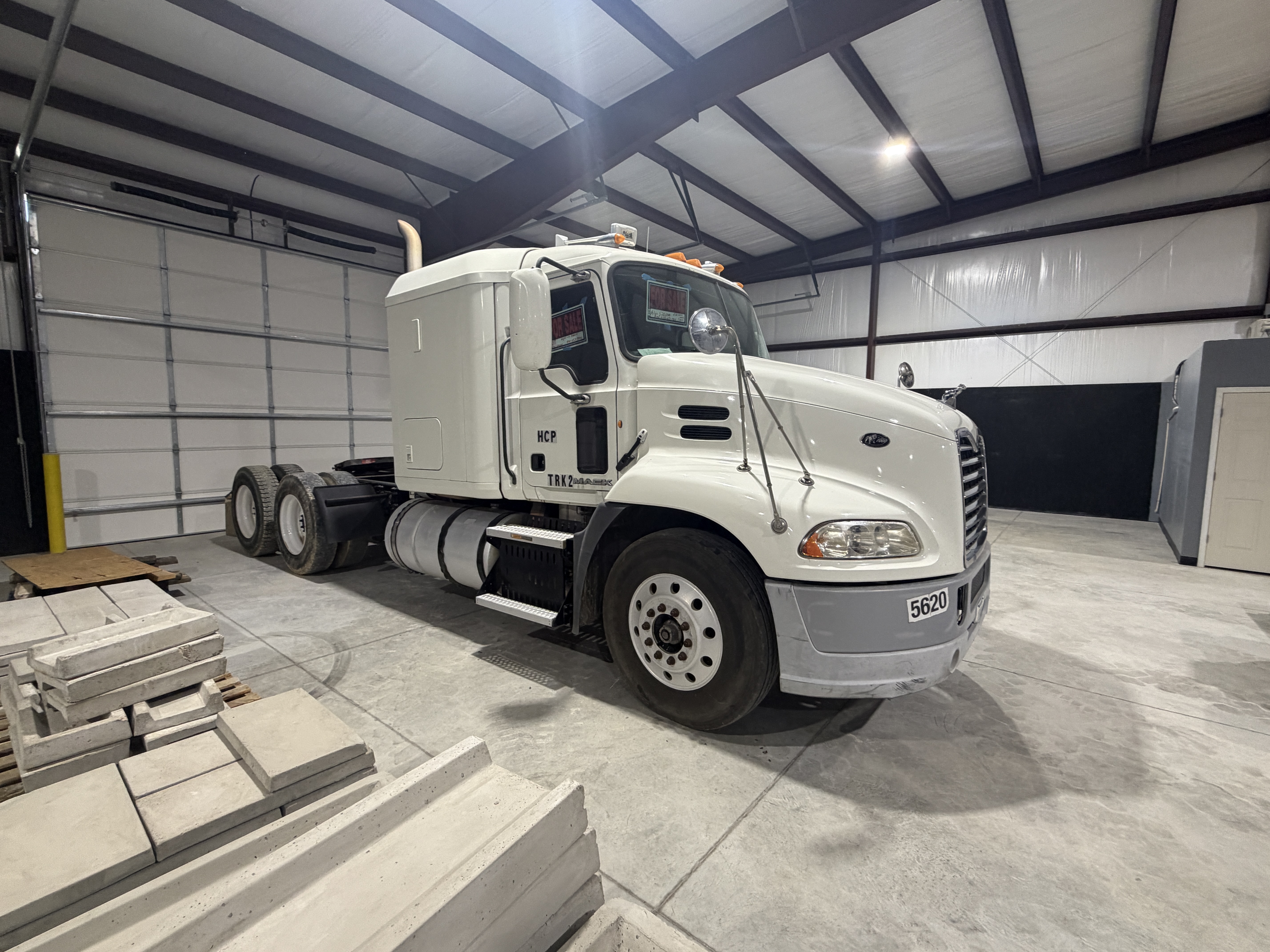 N&M Concrete Surplus Equipment Auction Image