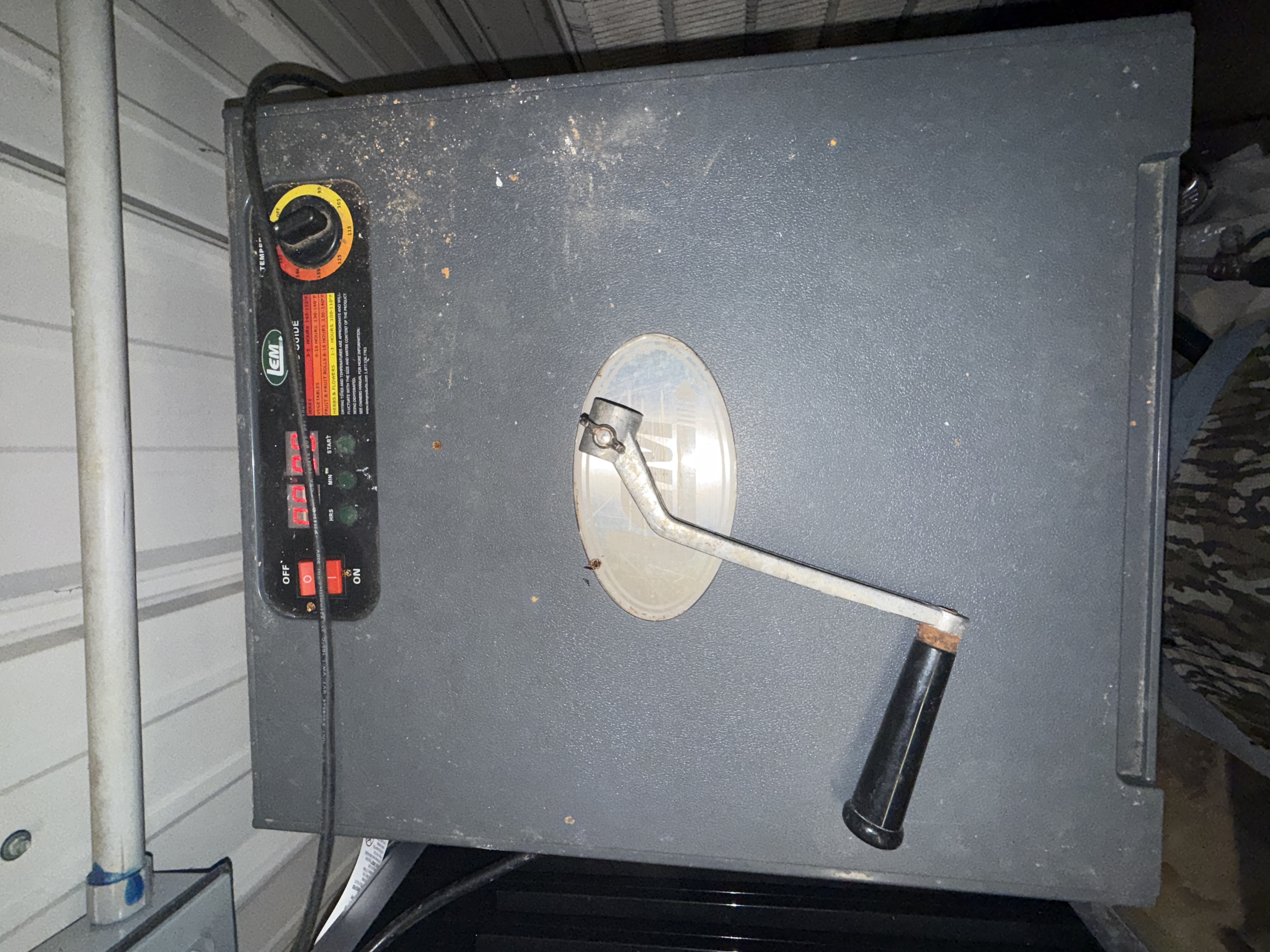 Real Estate & Personal Property Auction Image