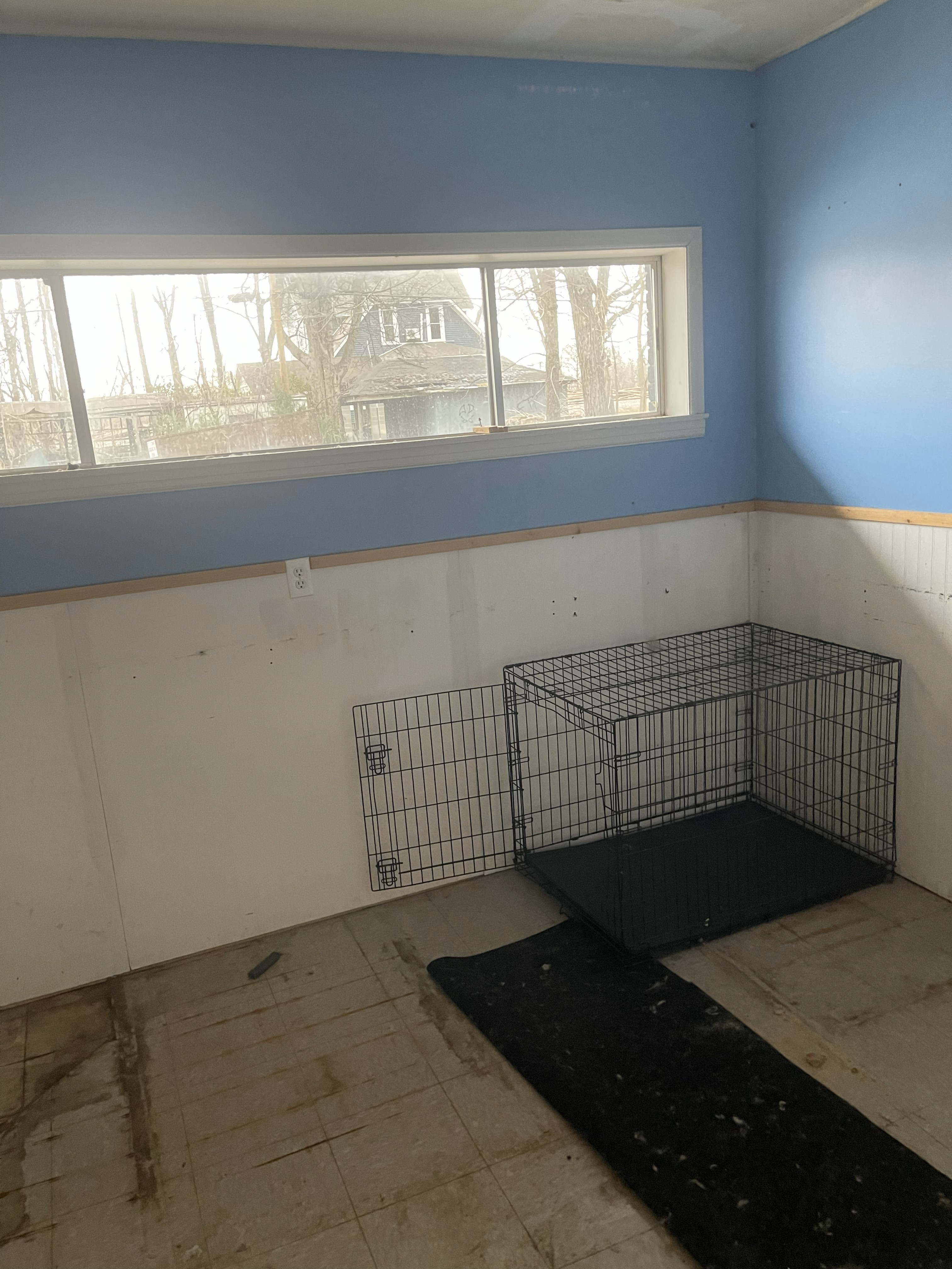 Commercial Real Estate Auction Image