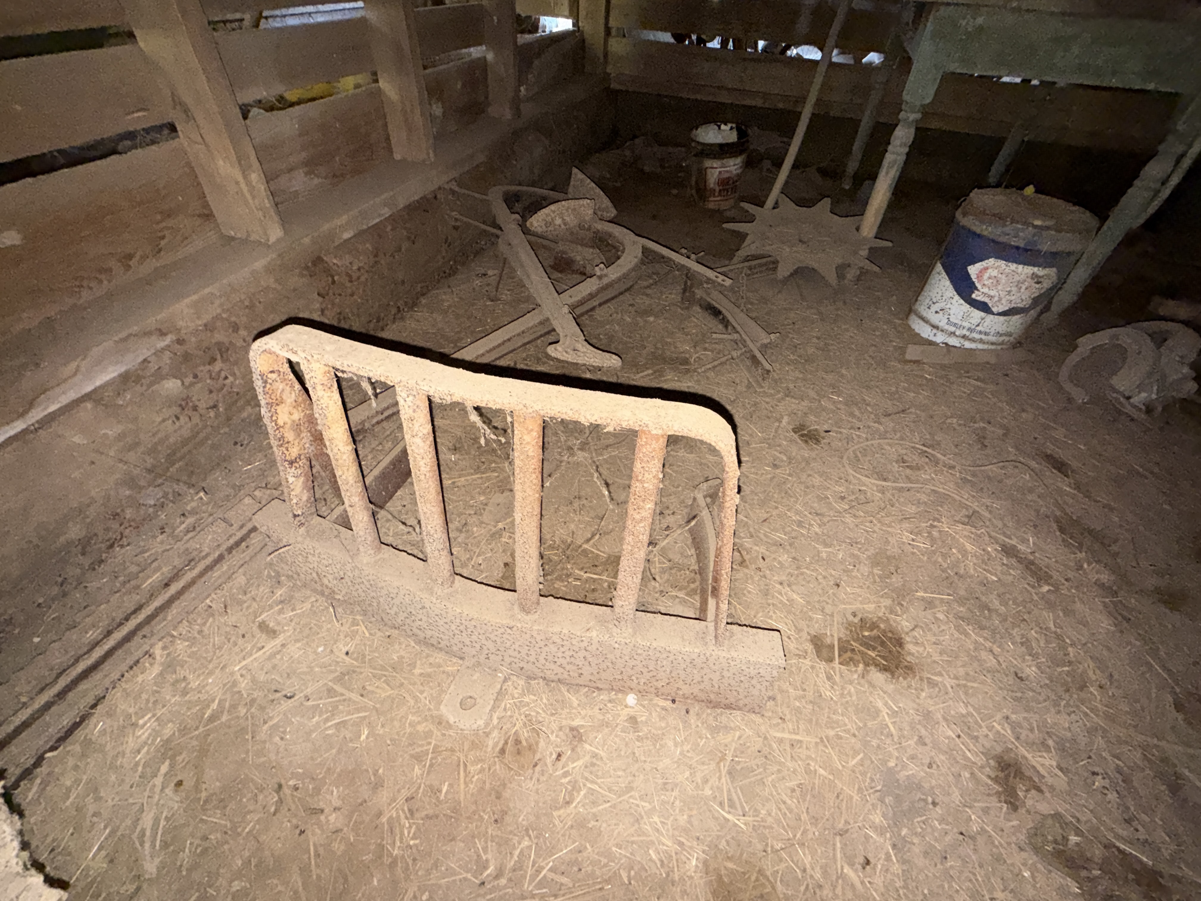 Real Estate & Personal Property Auction Image