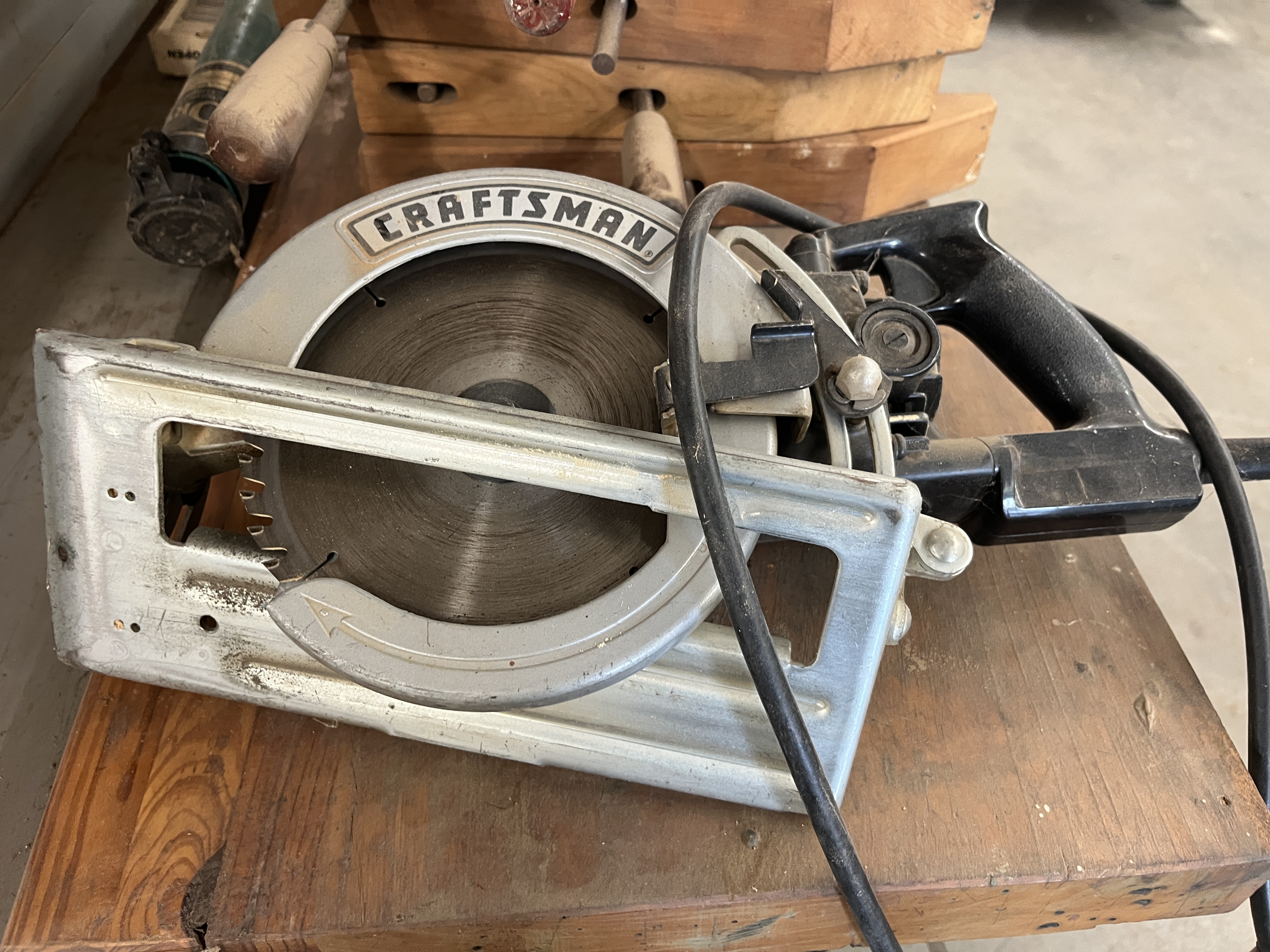 Commercial Foundry Casting Auction, Kroeter Inc. Image