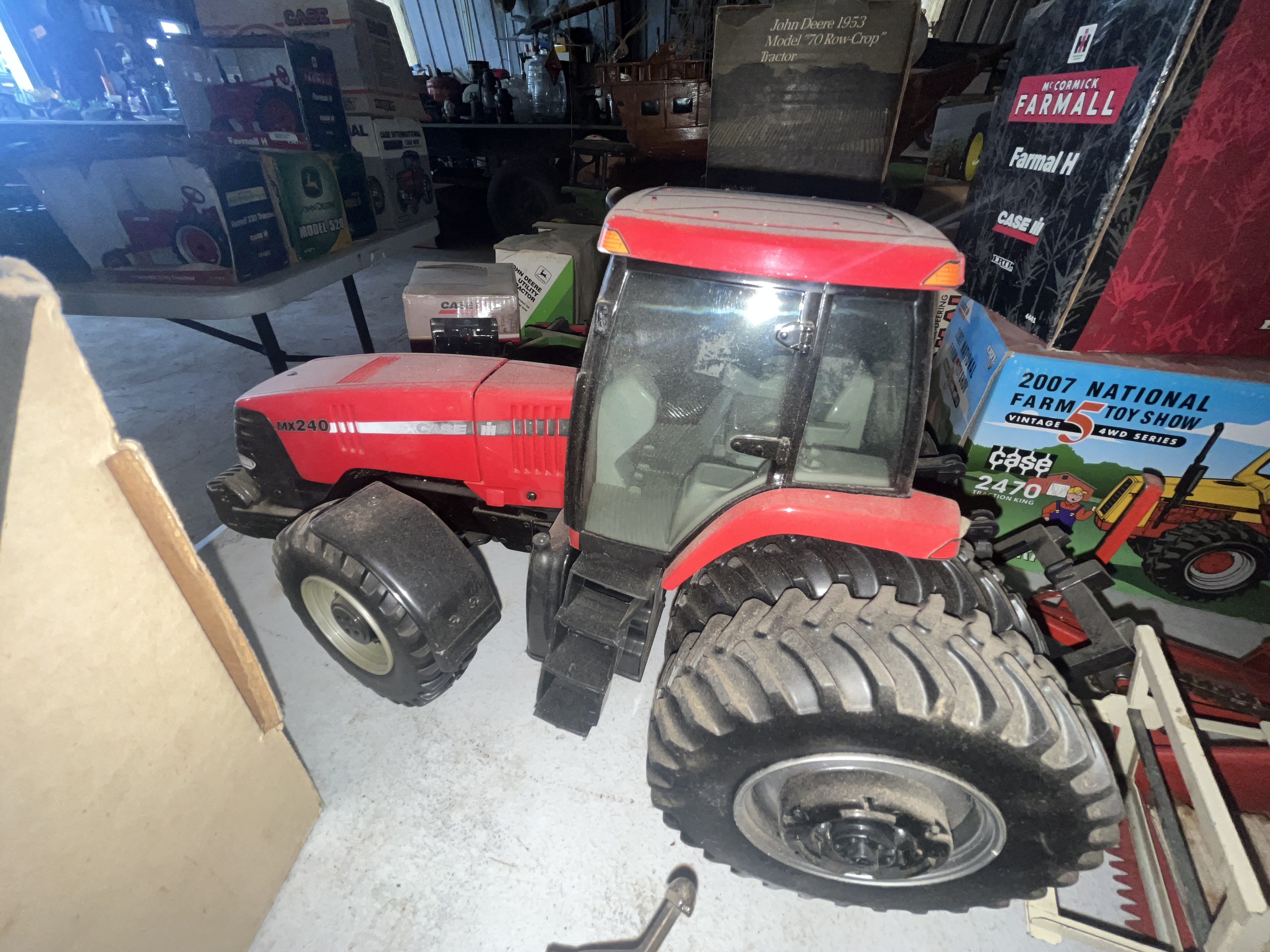 Collector's Dream Auction Image