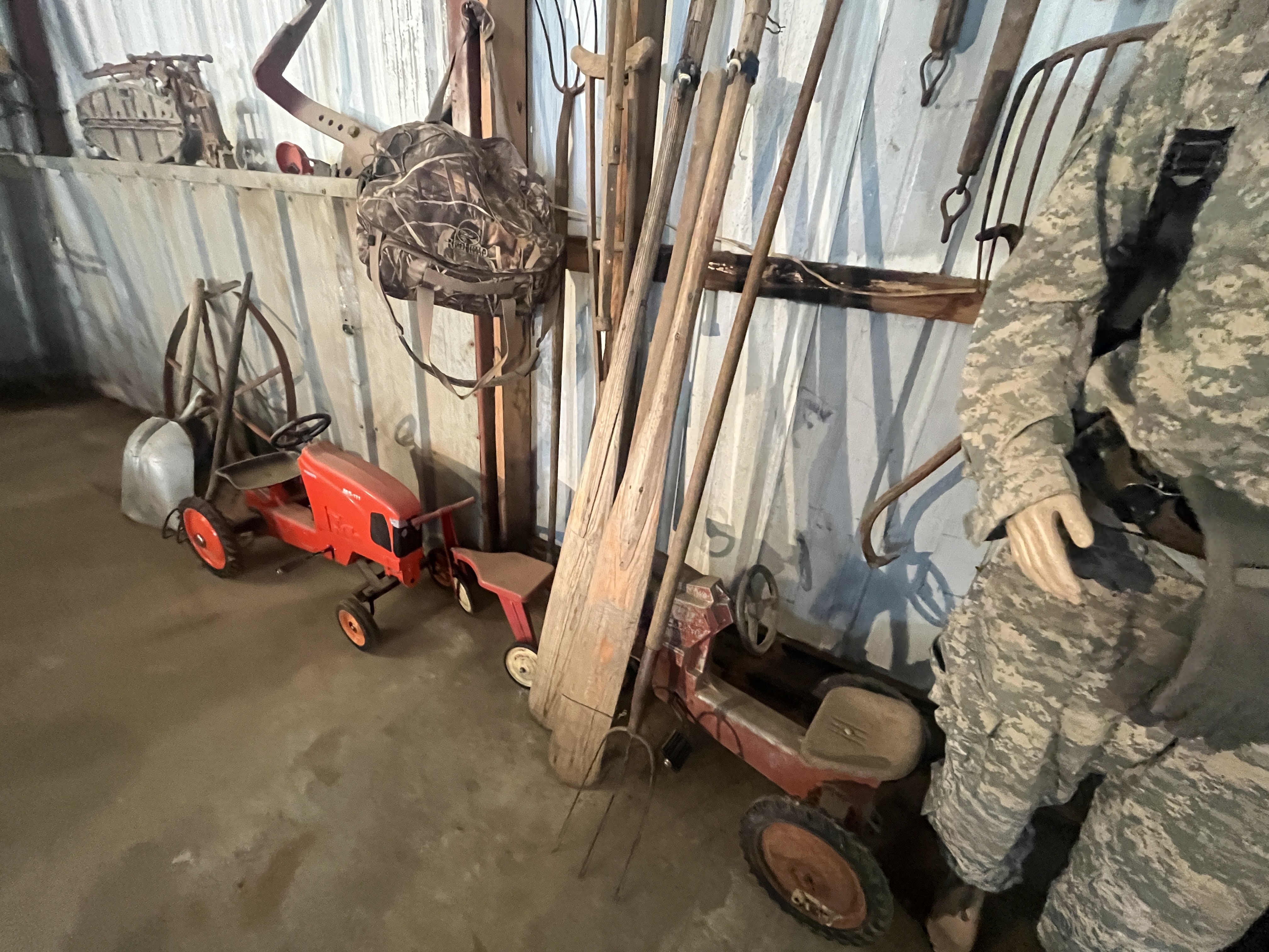 Collector's Dream Auction Image