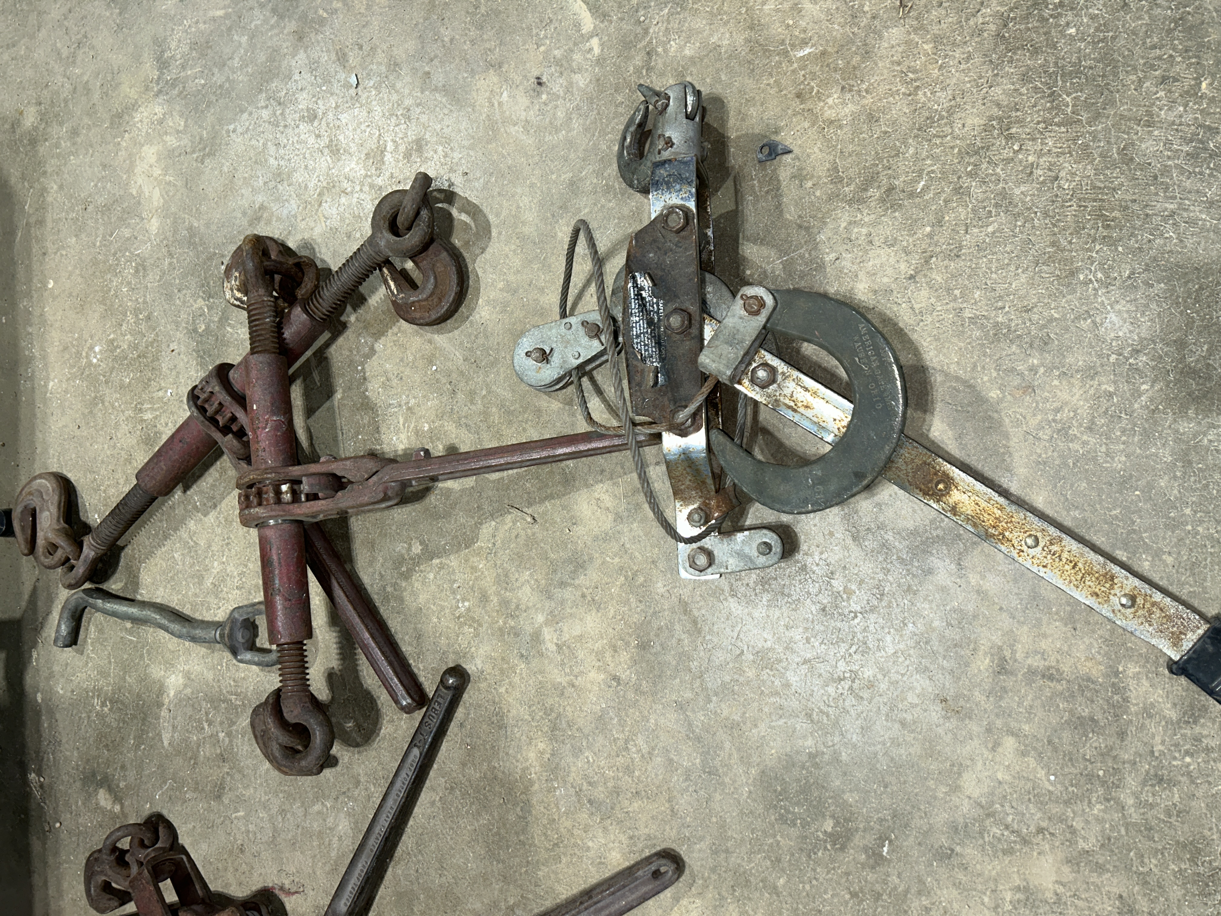 Estates of Gun & Bayonet Collection and Tools Image