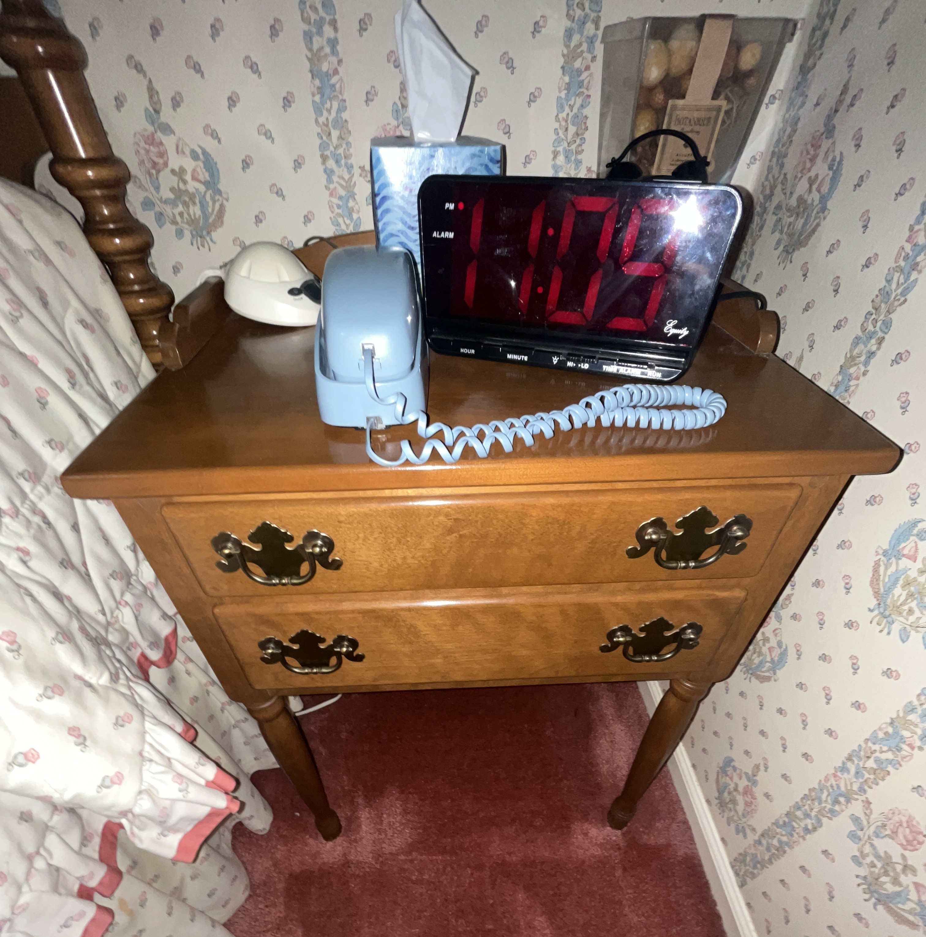 Estate Auction Image
