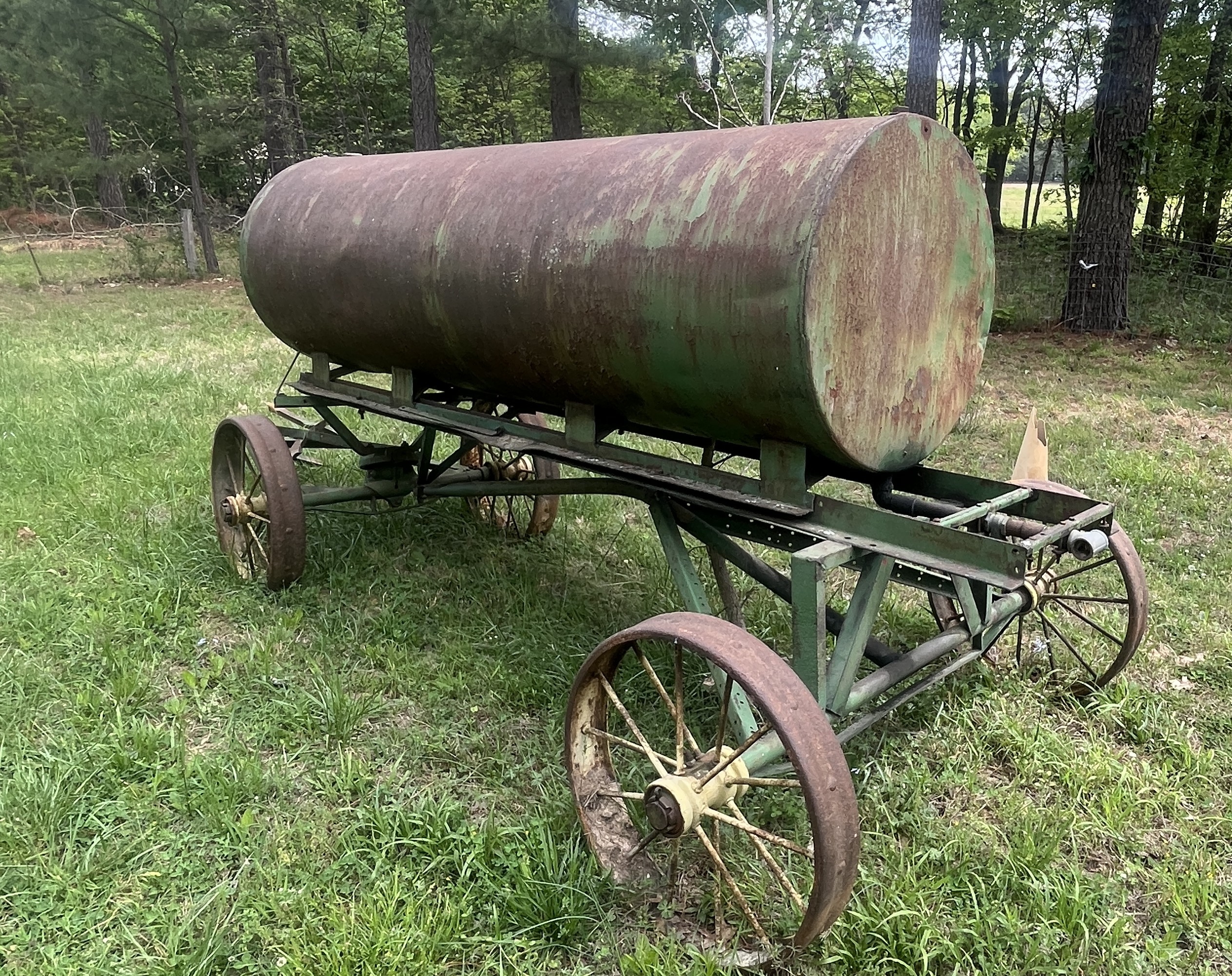Moving Auction Image