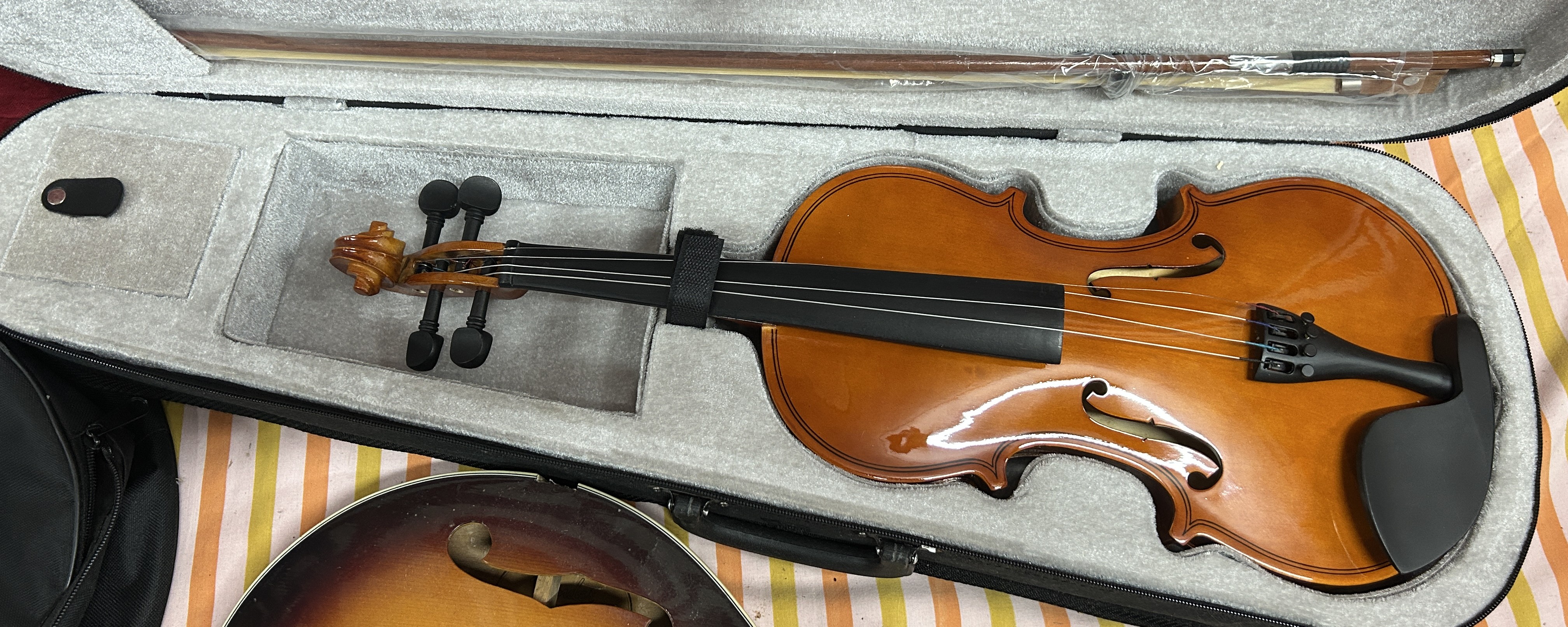 Estates of Gun & Bayonet Collection and Tools Image