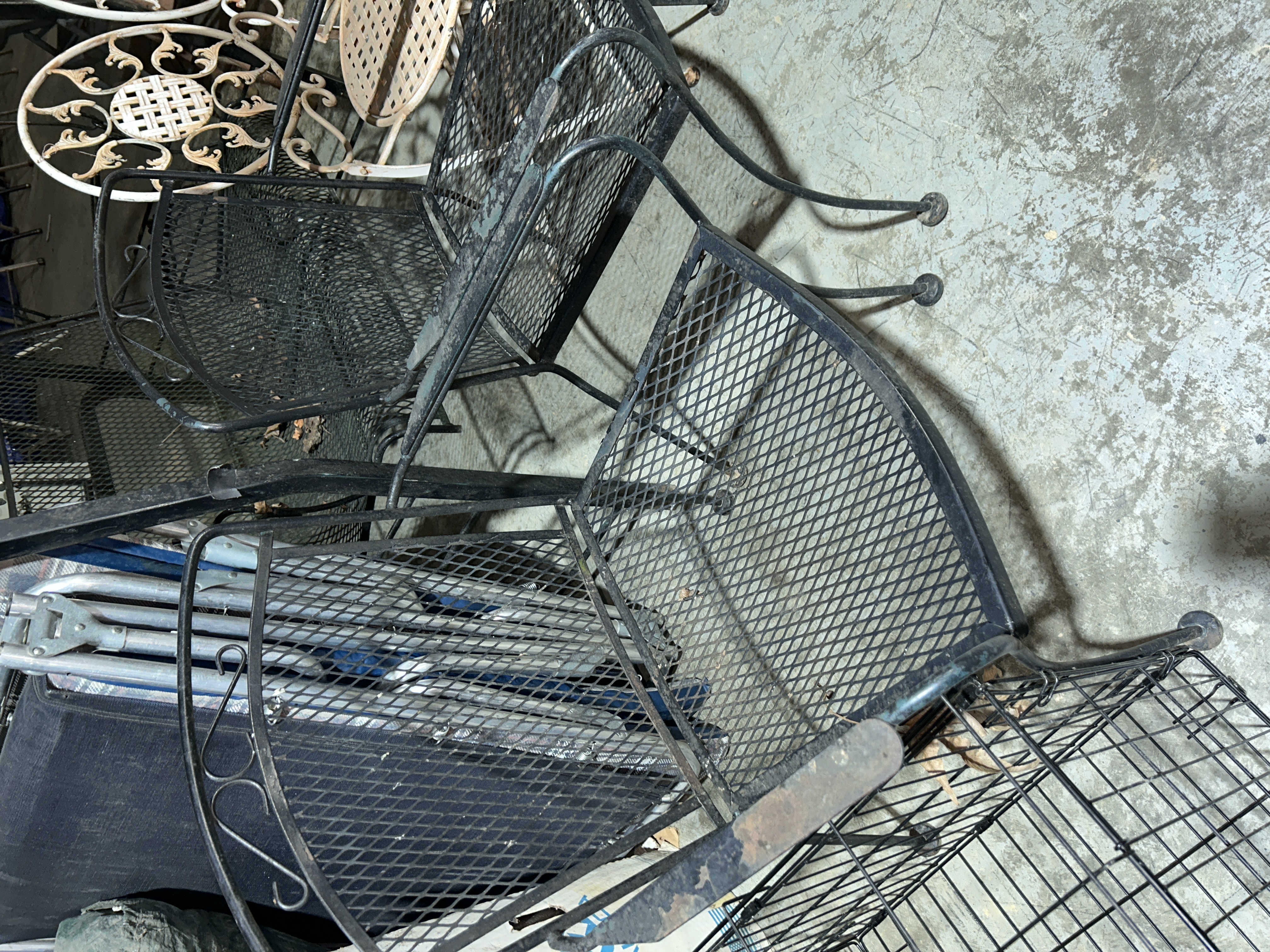 Estates of Gun & Bayonet Collection and Tools Image