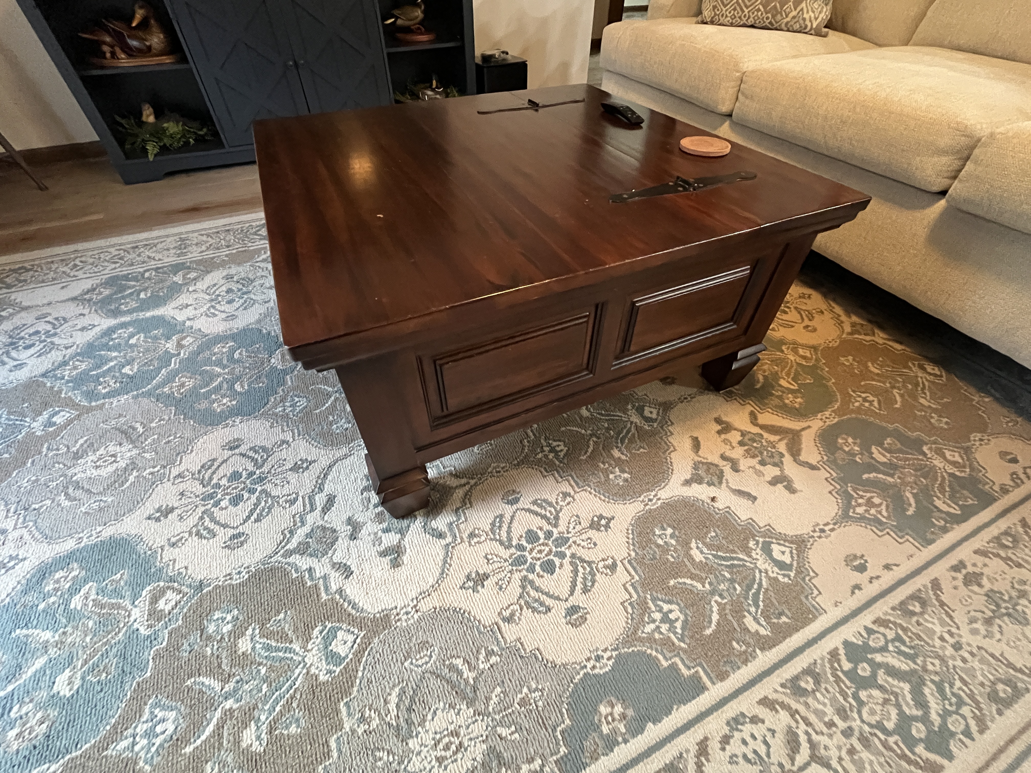 Auction Image