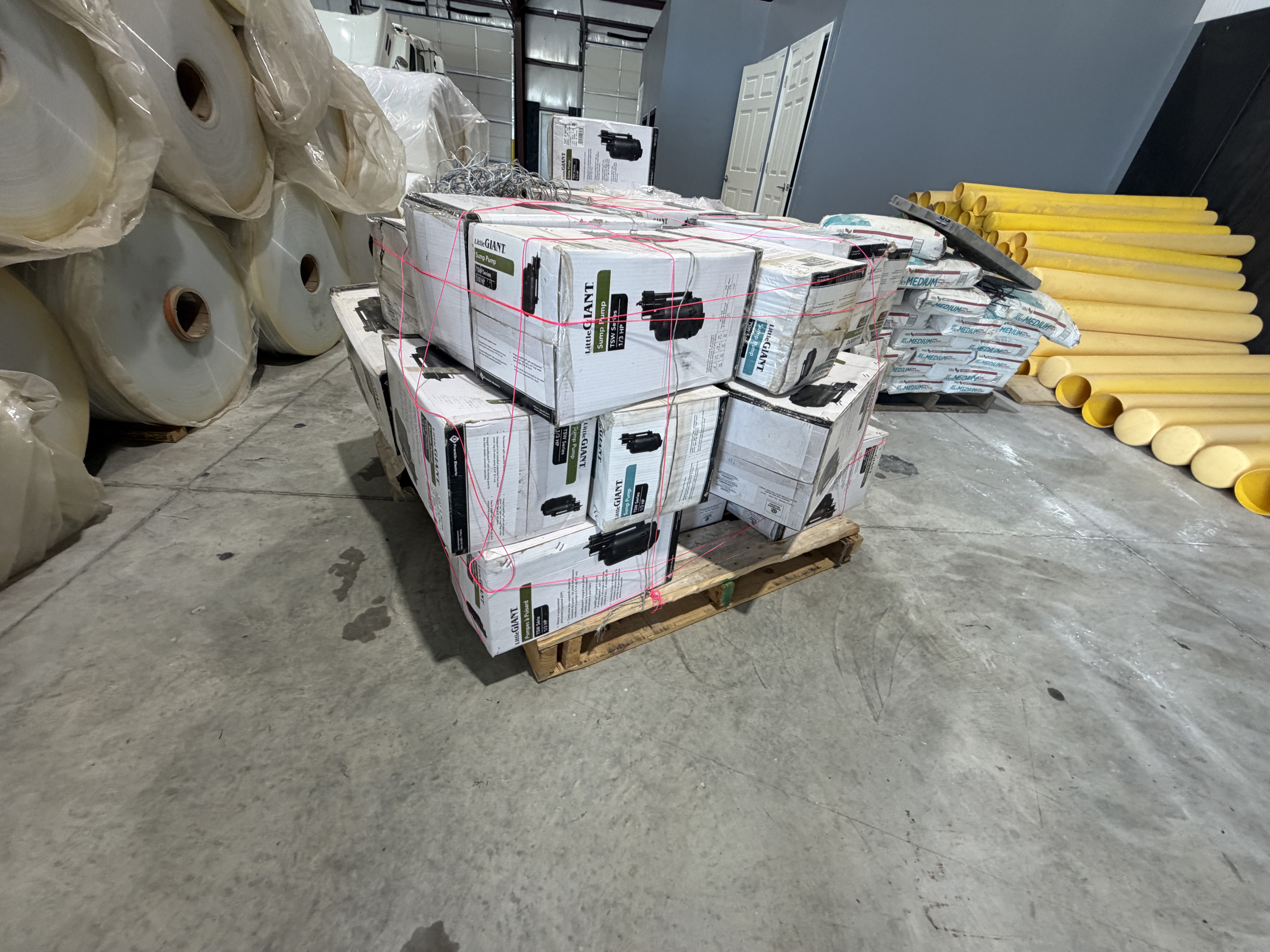 M&M Concrete Surplus Equipment Auction Image