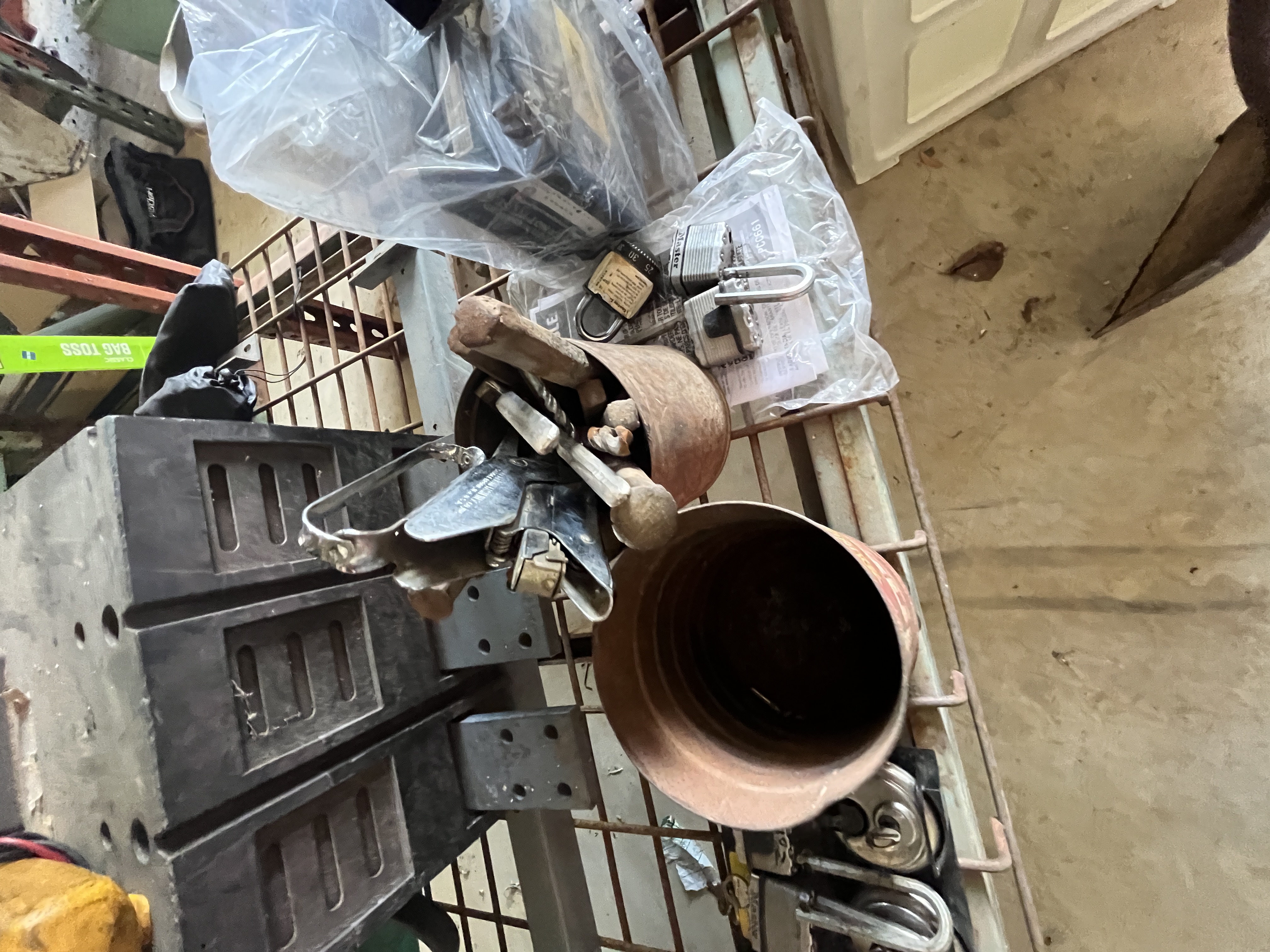 Real Estate & Personal Property Auction Image