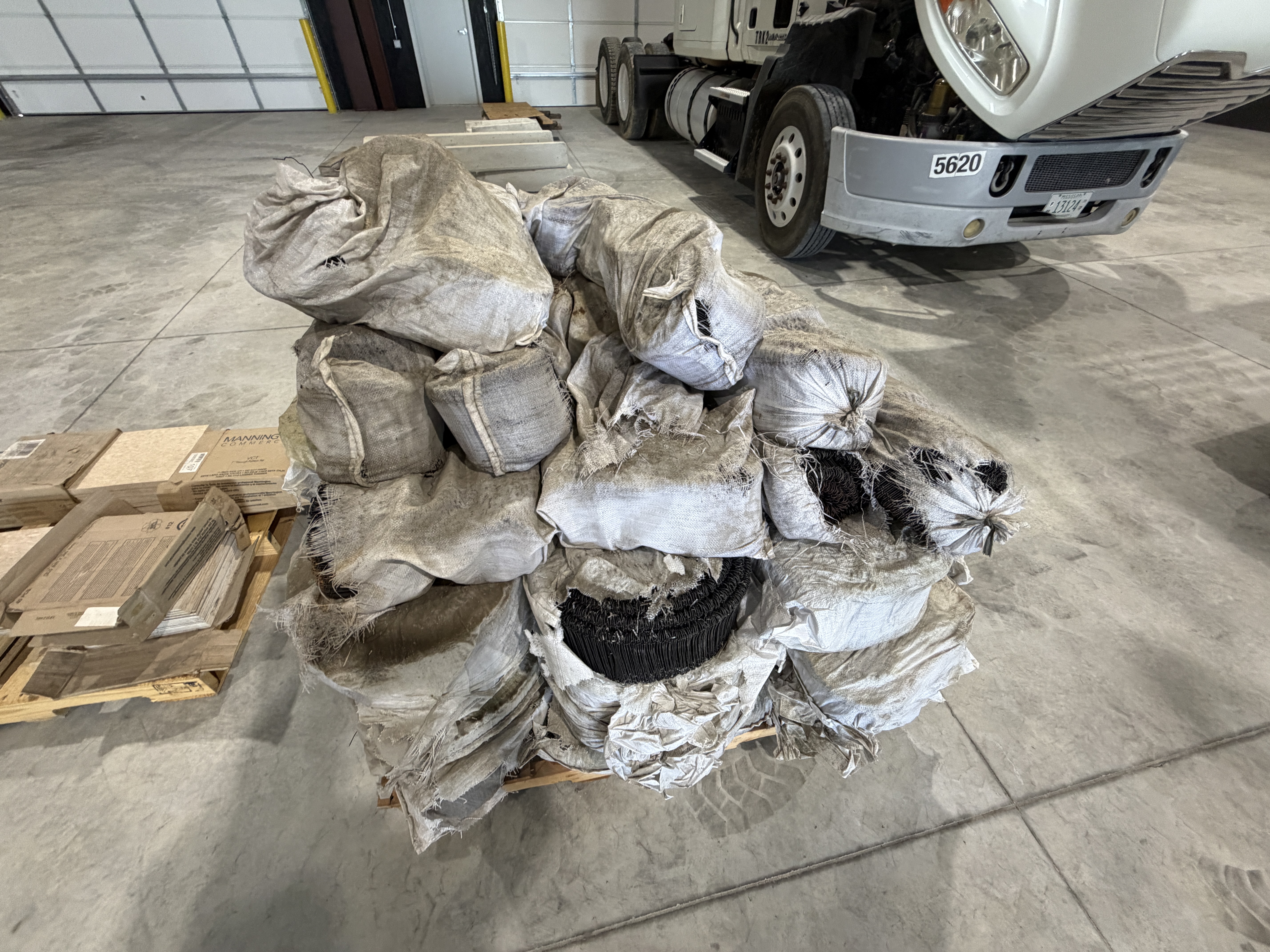 M&M Concrete Surplus Equipment Auction Image