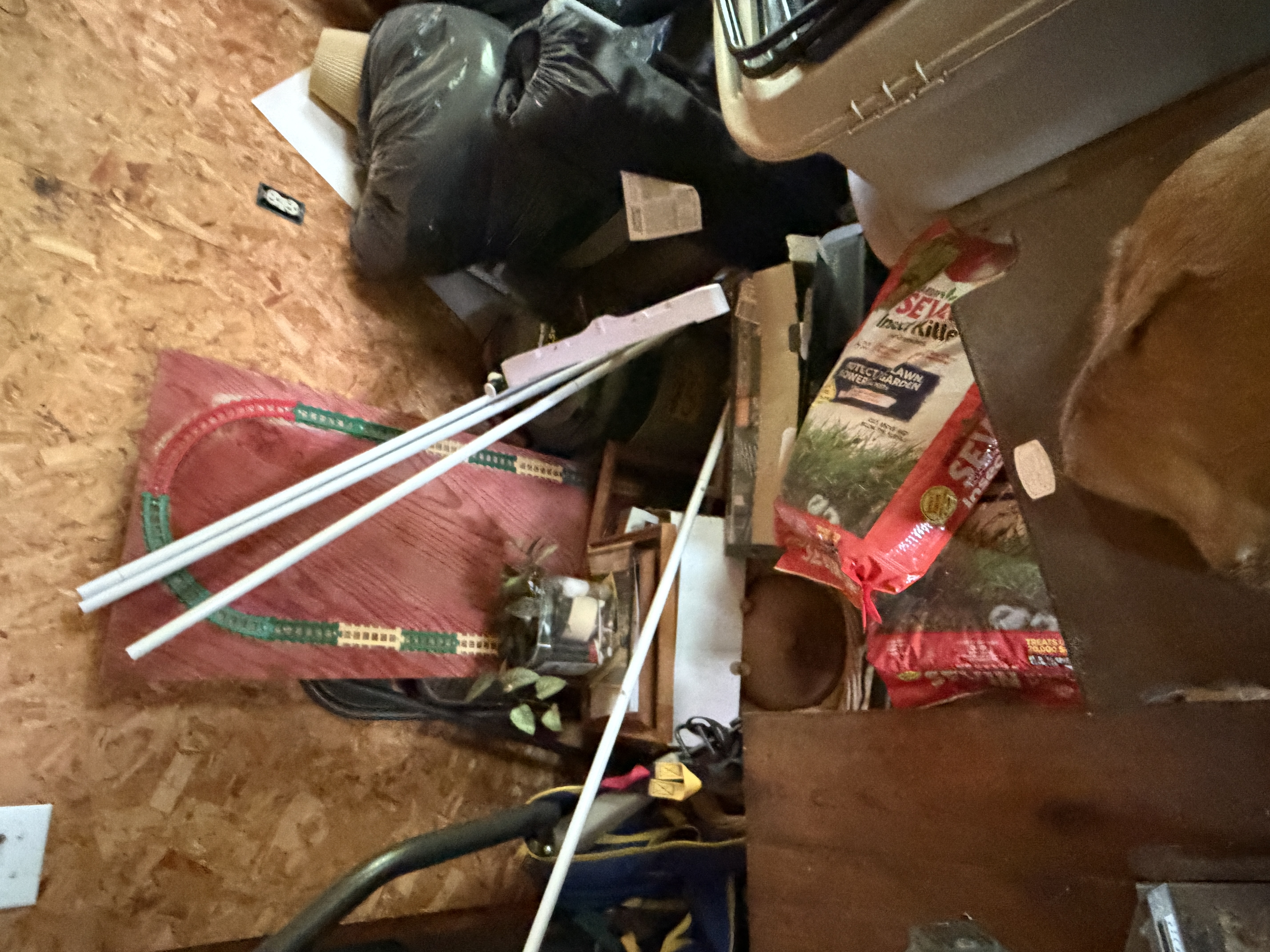 Real Estate & Personal Property Auction Image