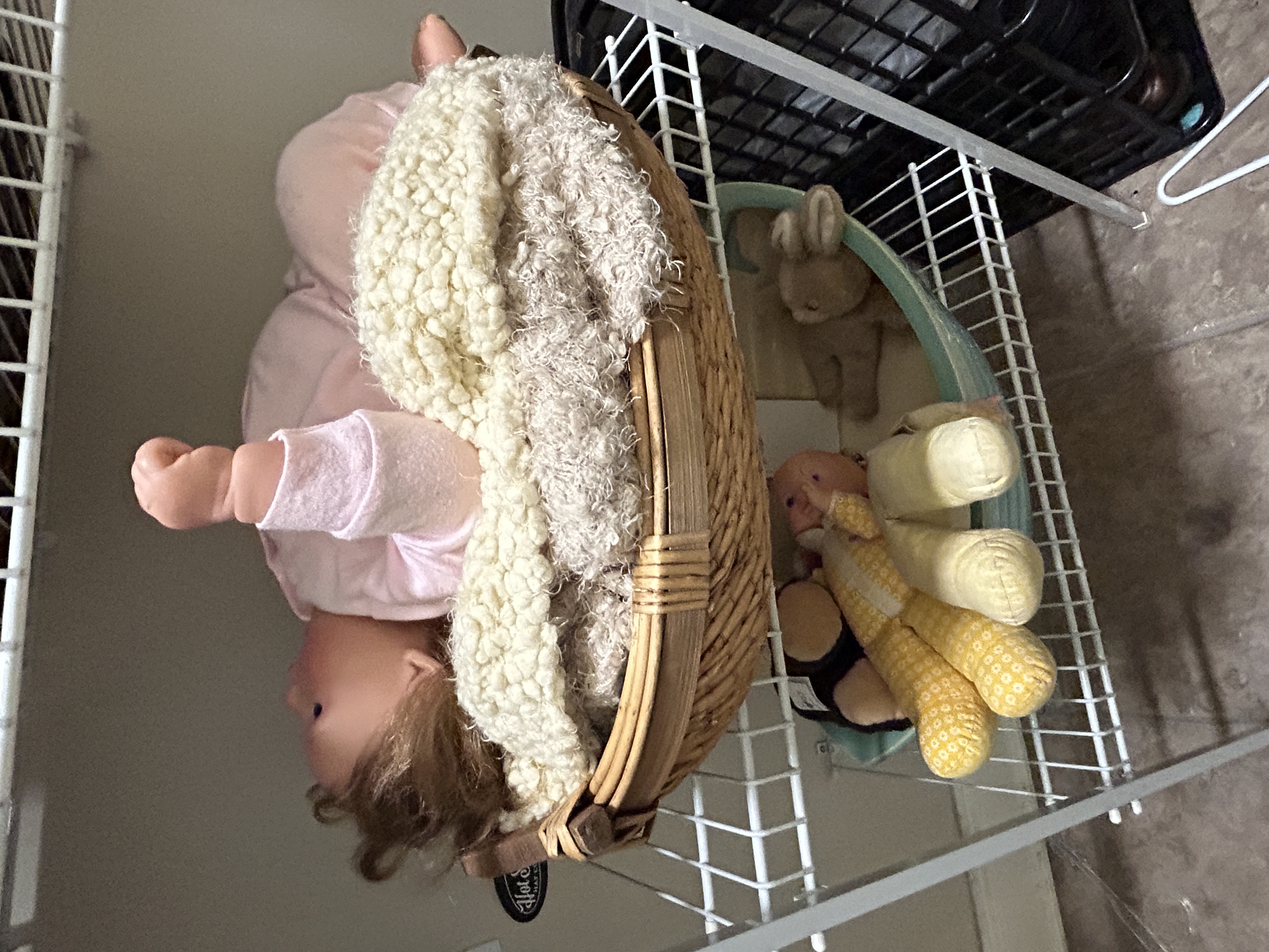 Real Estate & Personal Property Auction Image