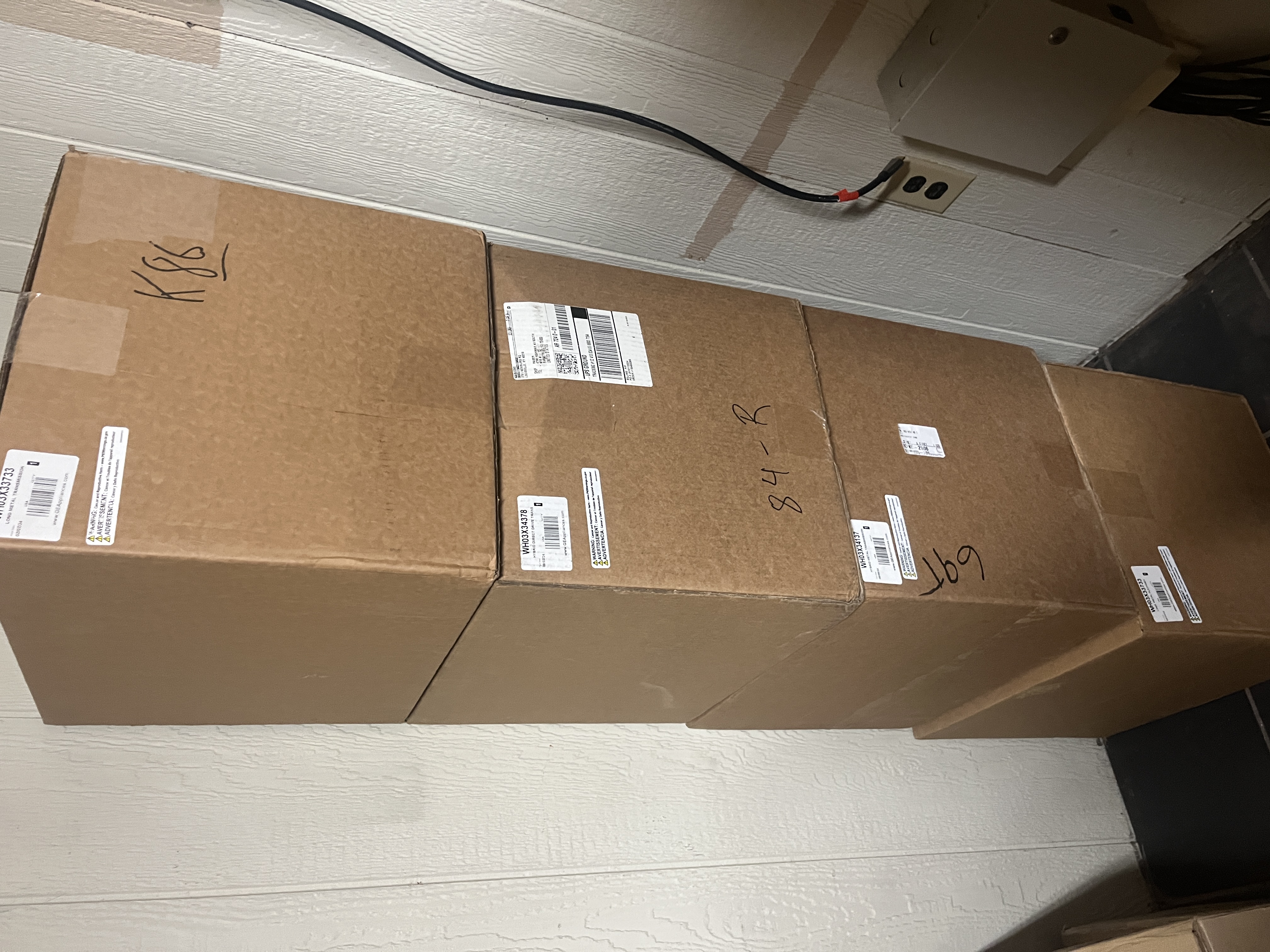 Appliance & Small Engine Parts Sellout Image