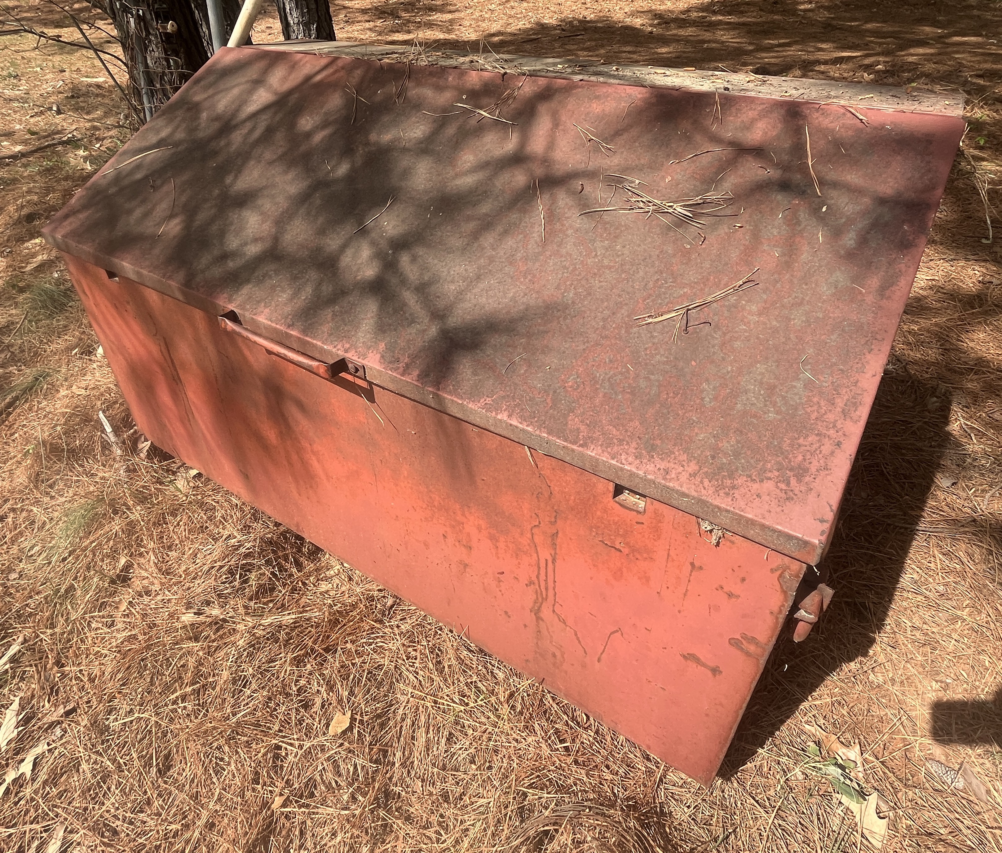Moving Auction Image
