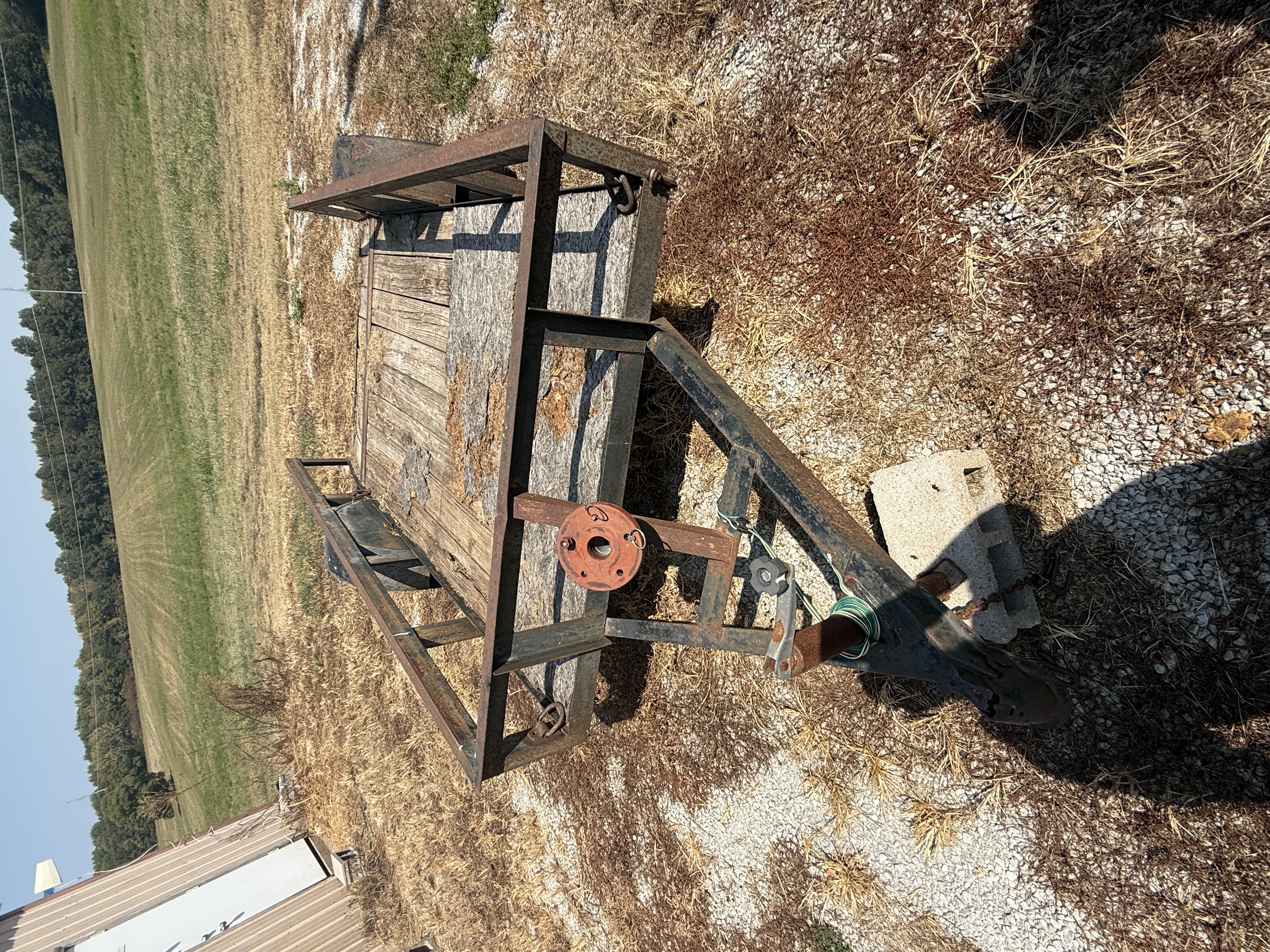 Real Estate & Personal Property Auction Image