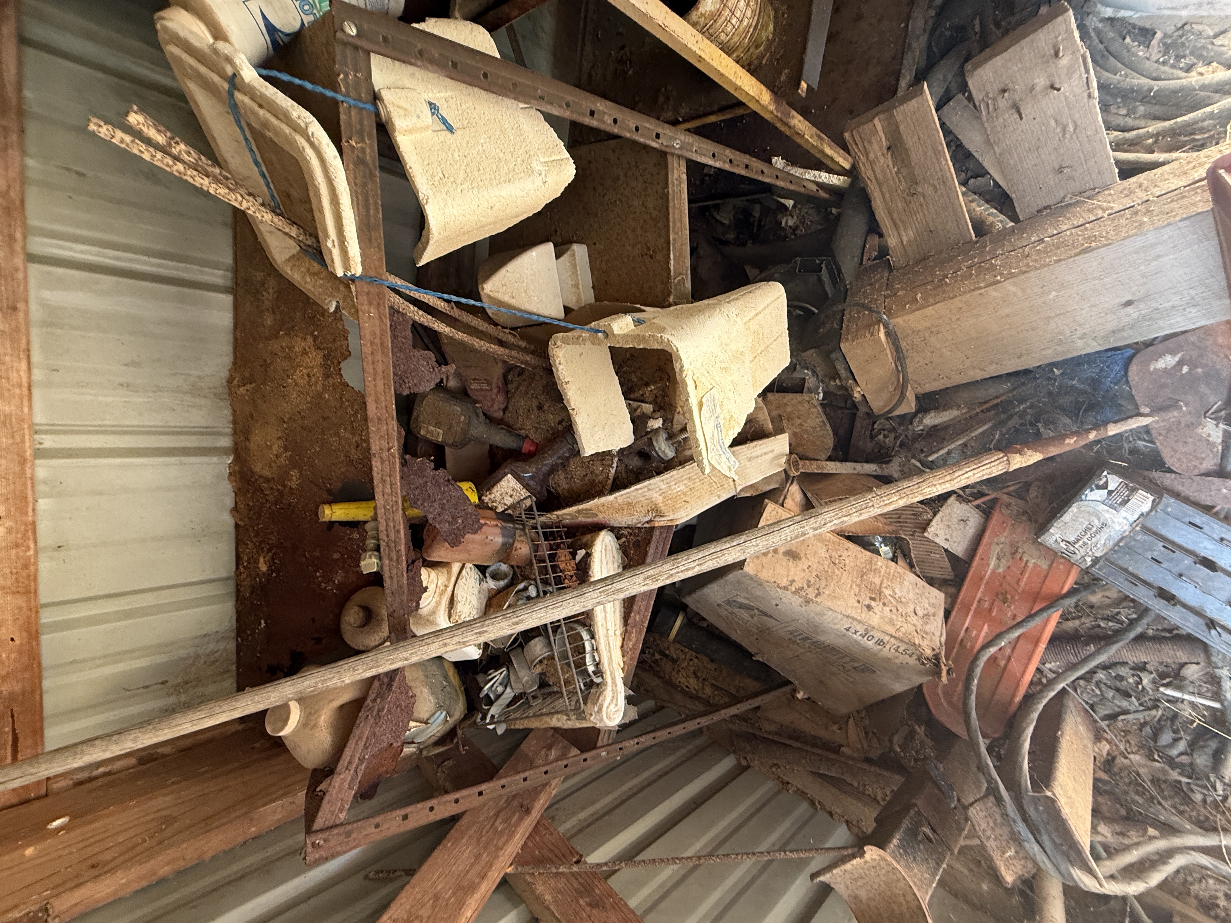 Real Estate & Personal Property Auction Image