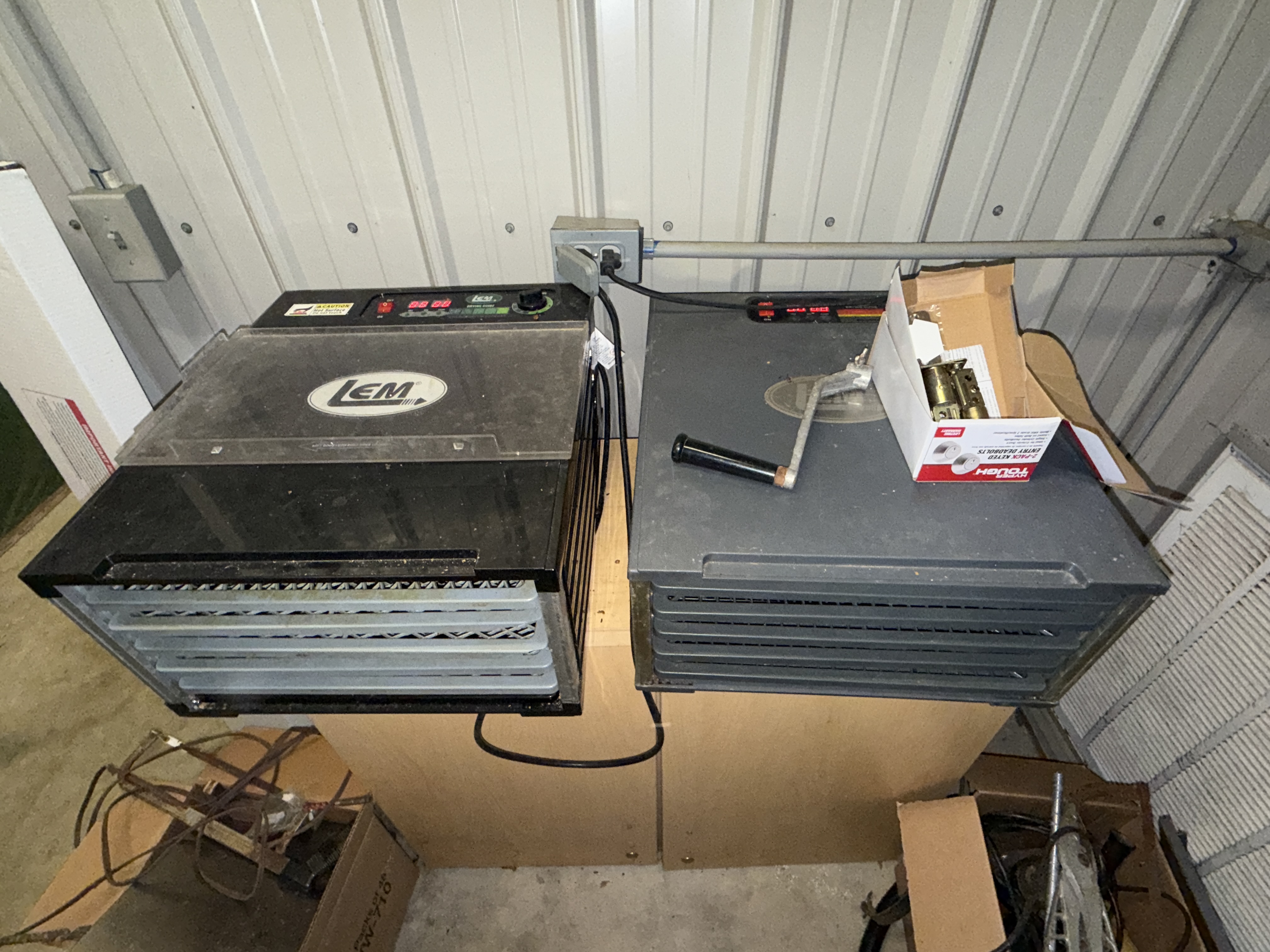 Real Estate & Personal Property Auction Image