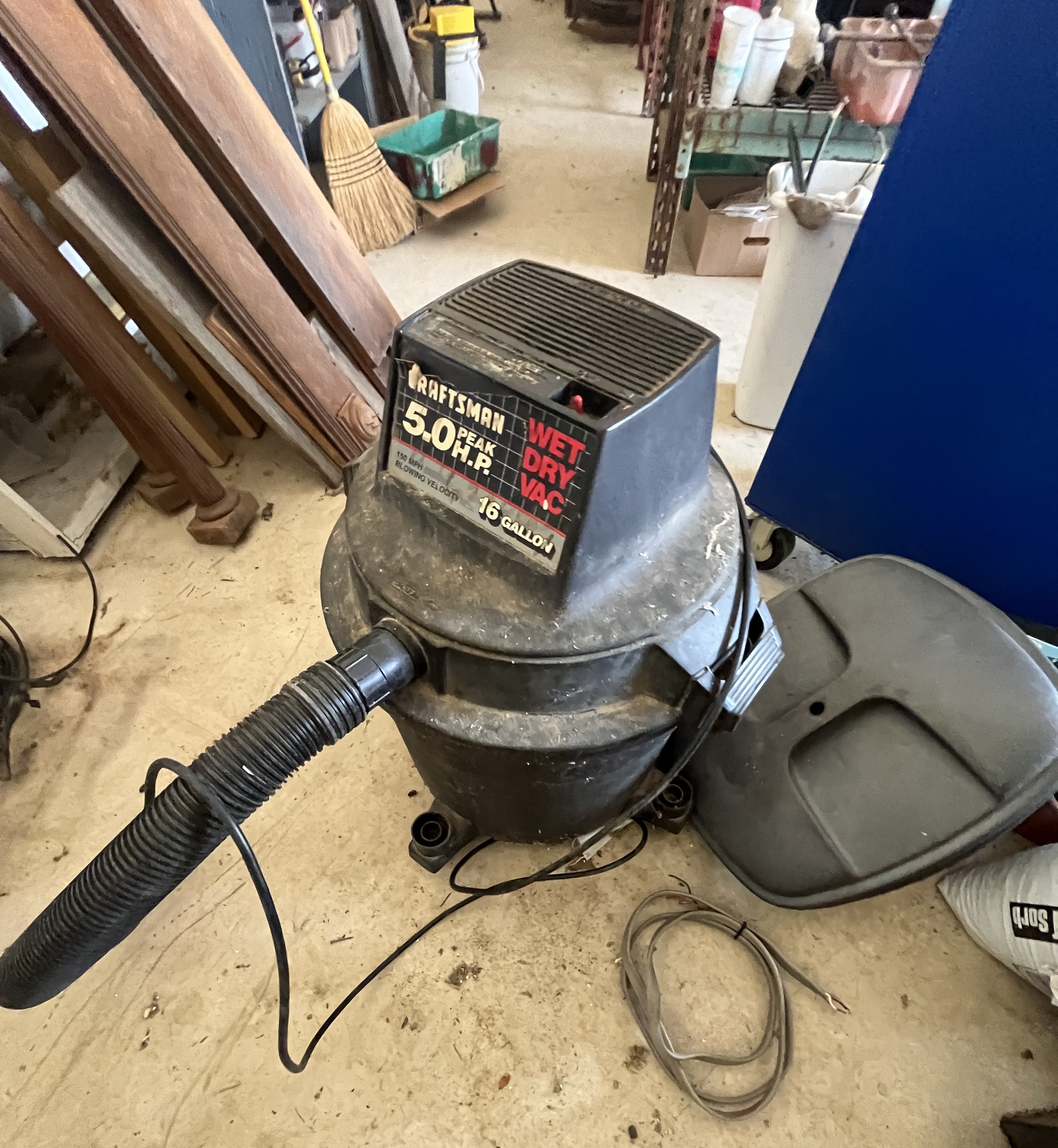 Real Estate & Personal Property Auction Image