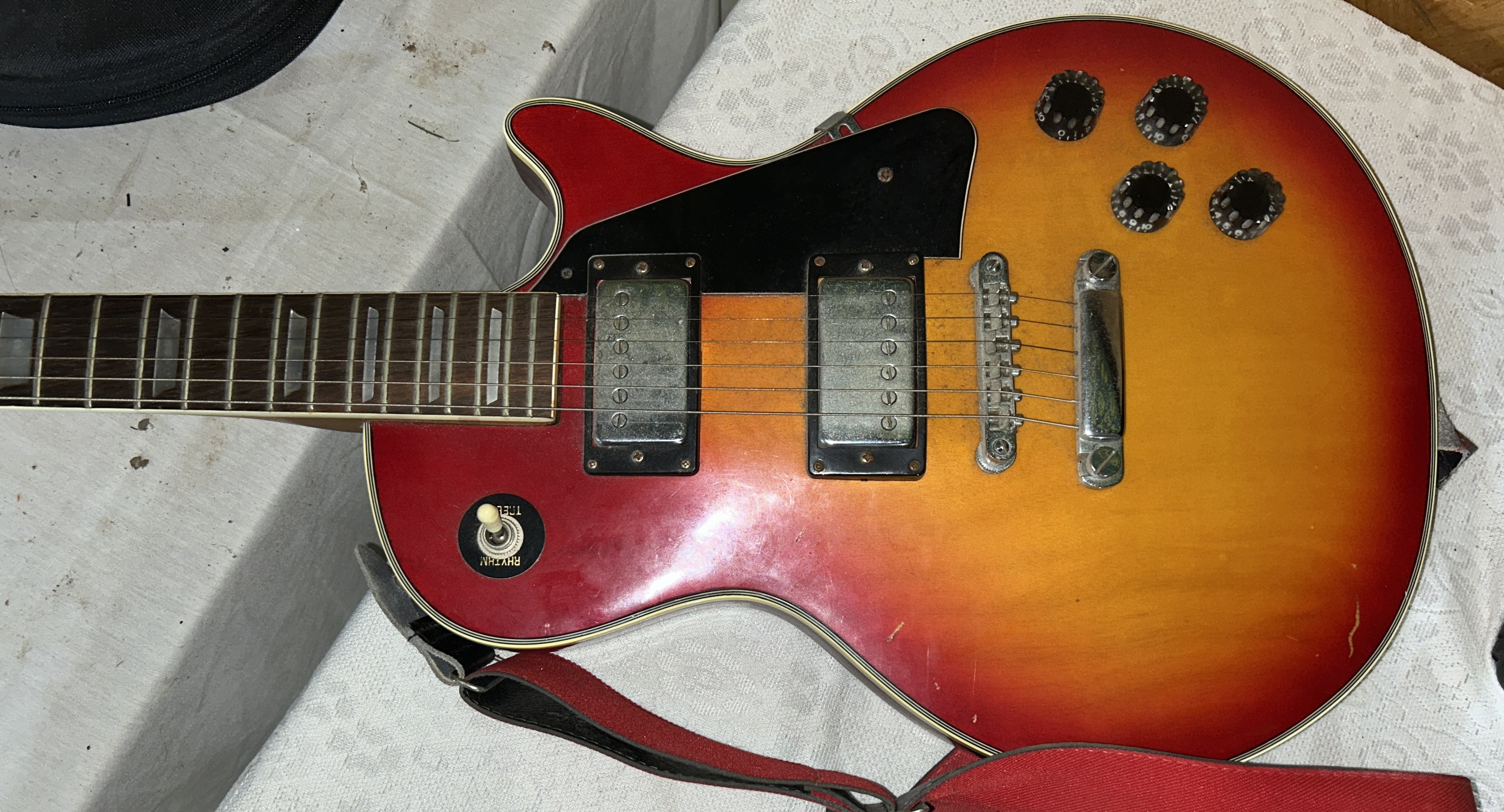 Estates of Gun & Bayonet Collection and Tools Image