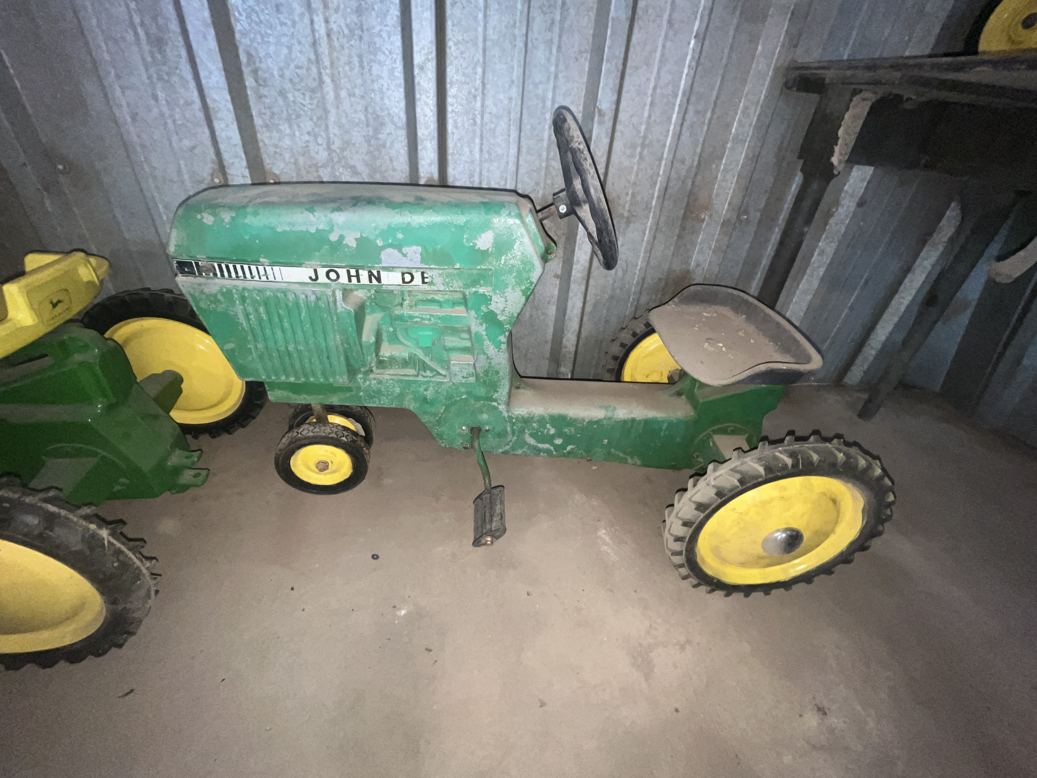 Collector's Dream Auction Image