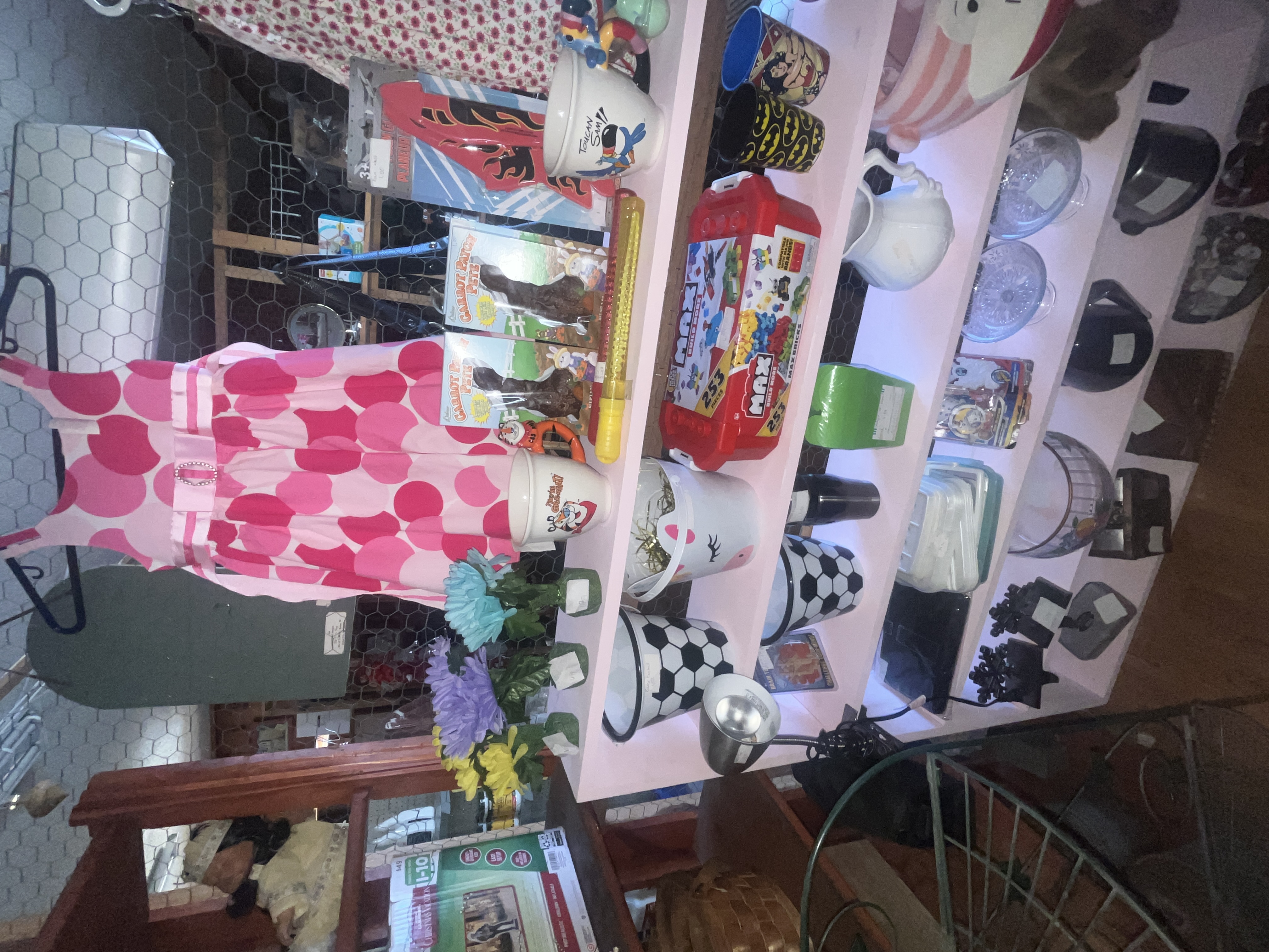 Real Estate & Retail Business Liquidation Image