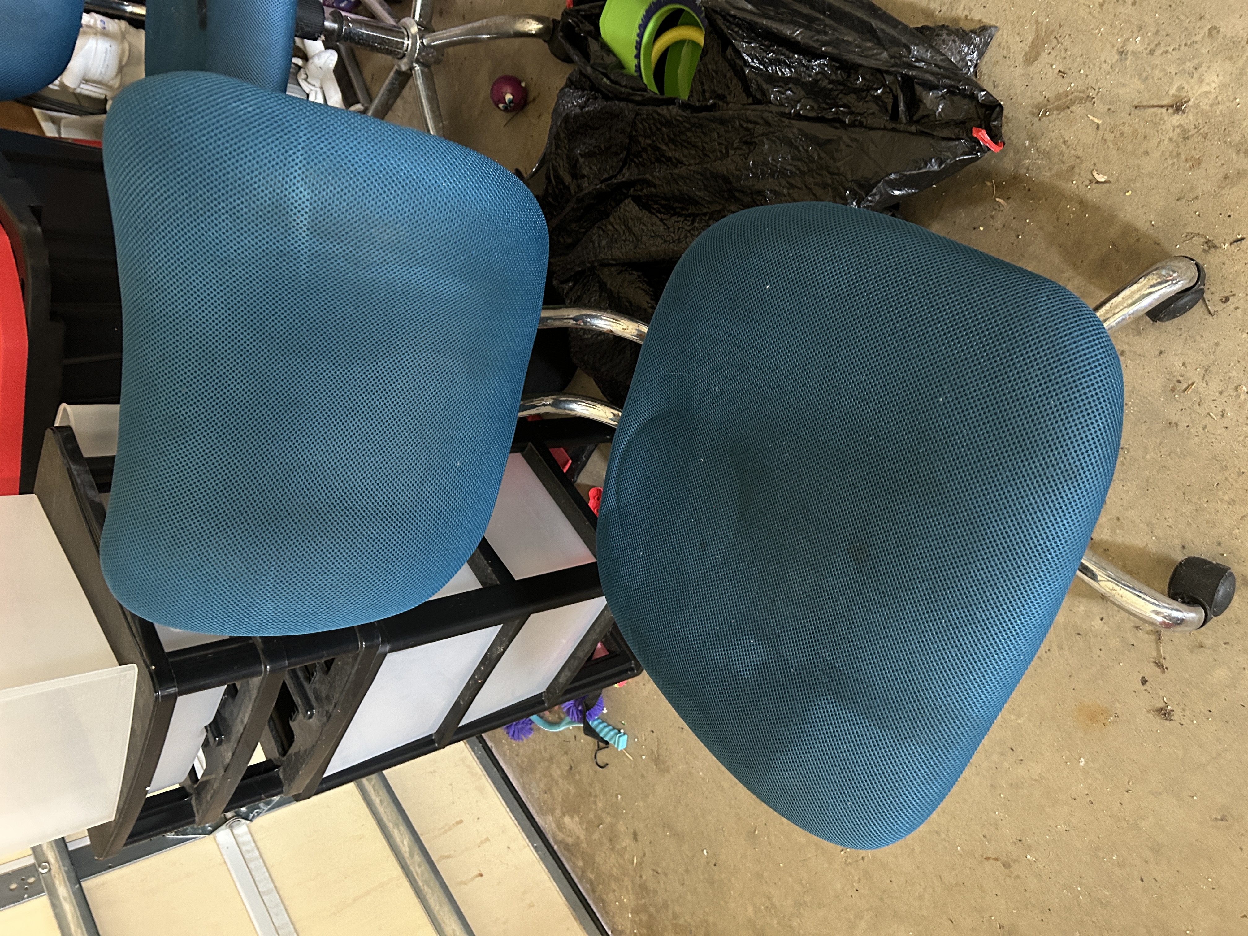 Real Estate & Personal Property Auction Image