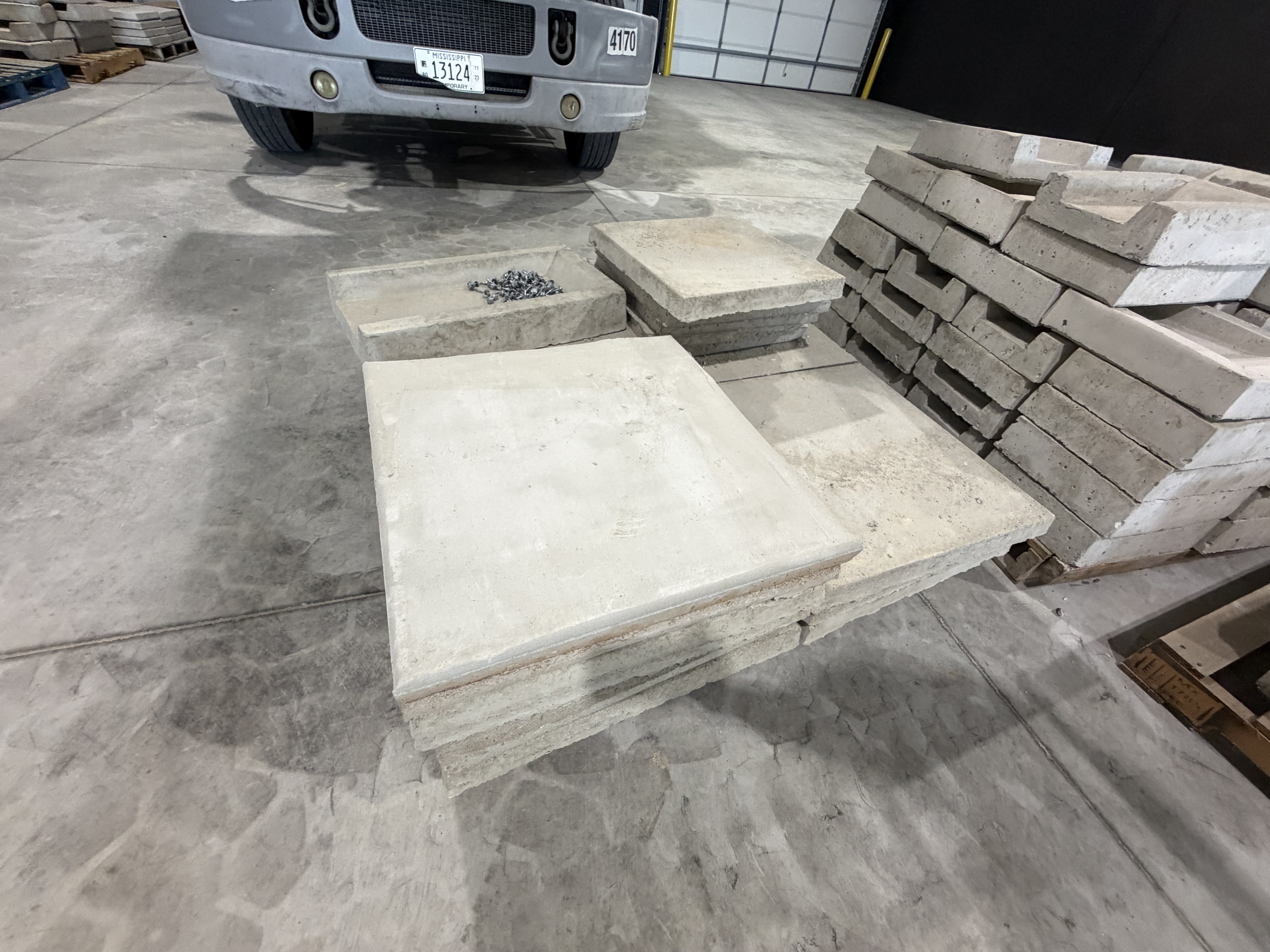 M&M Concrete Surplus Equipment Auction Image