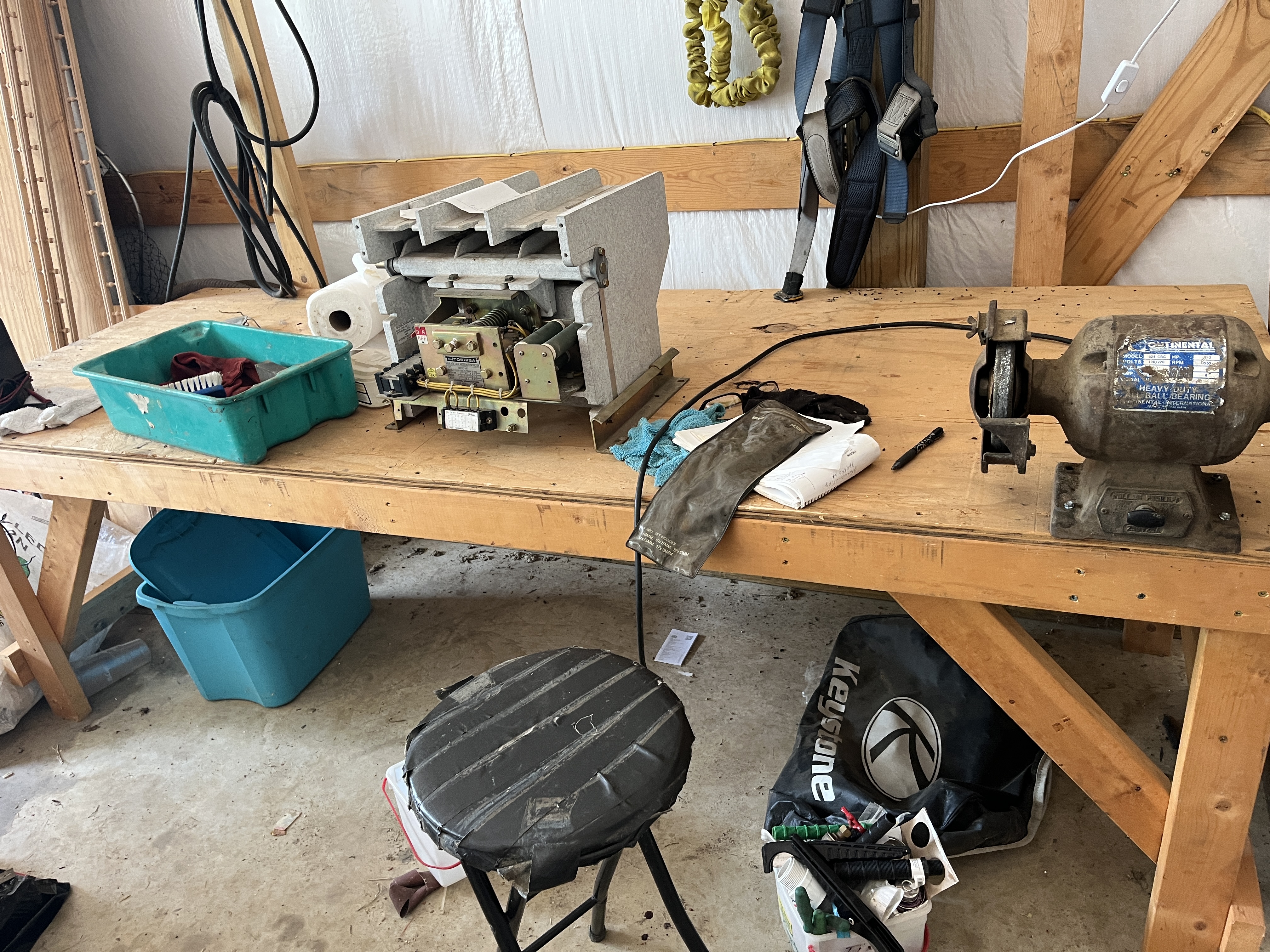 Real Estate & Personal Property Auction Image