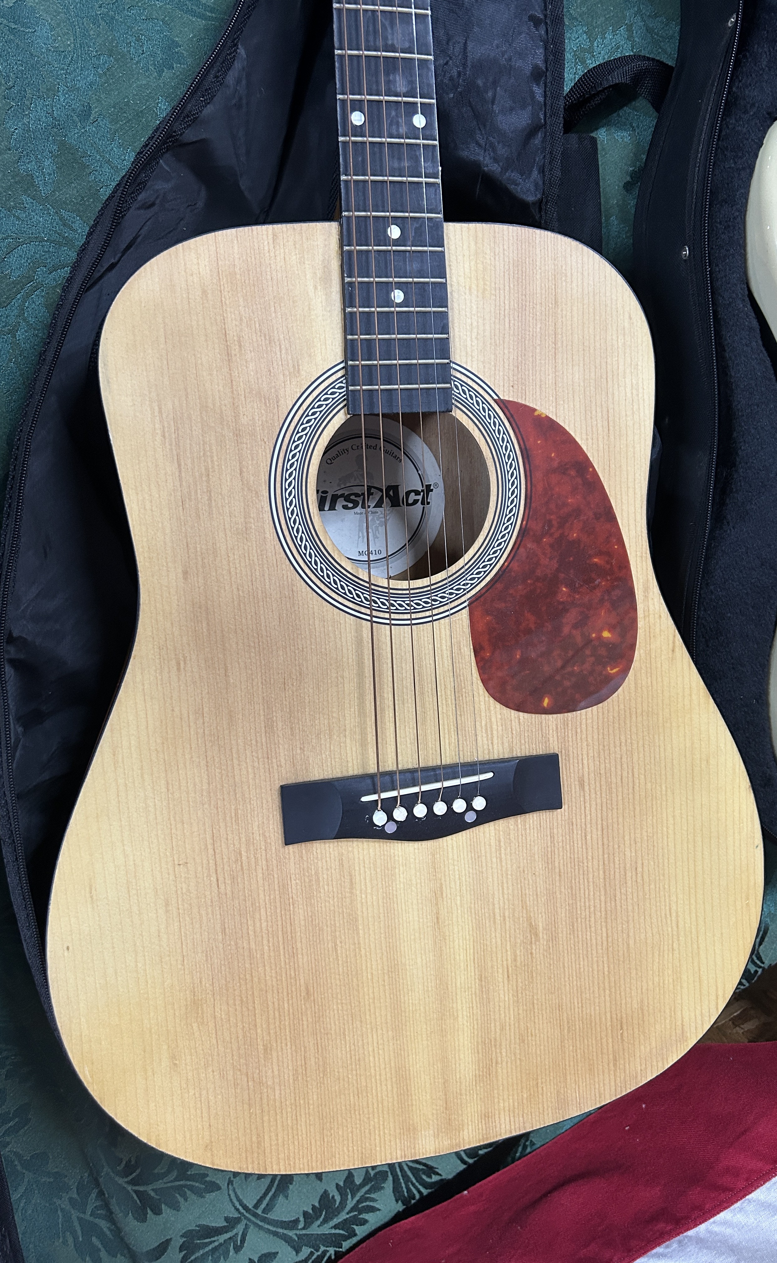 Estates of Gun & Bayonet Collection and Tools Image