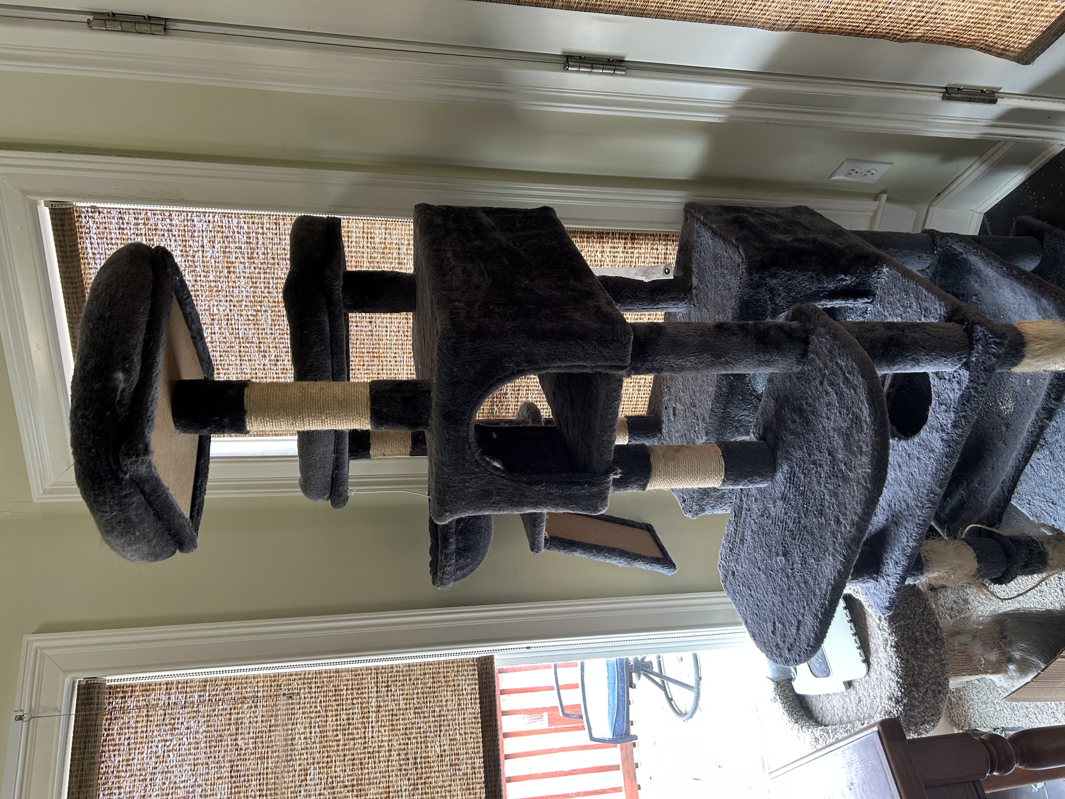 Real Estate & Personal Property Auction Image