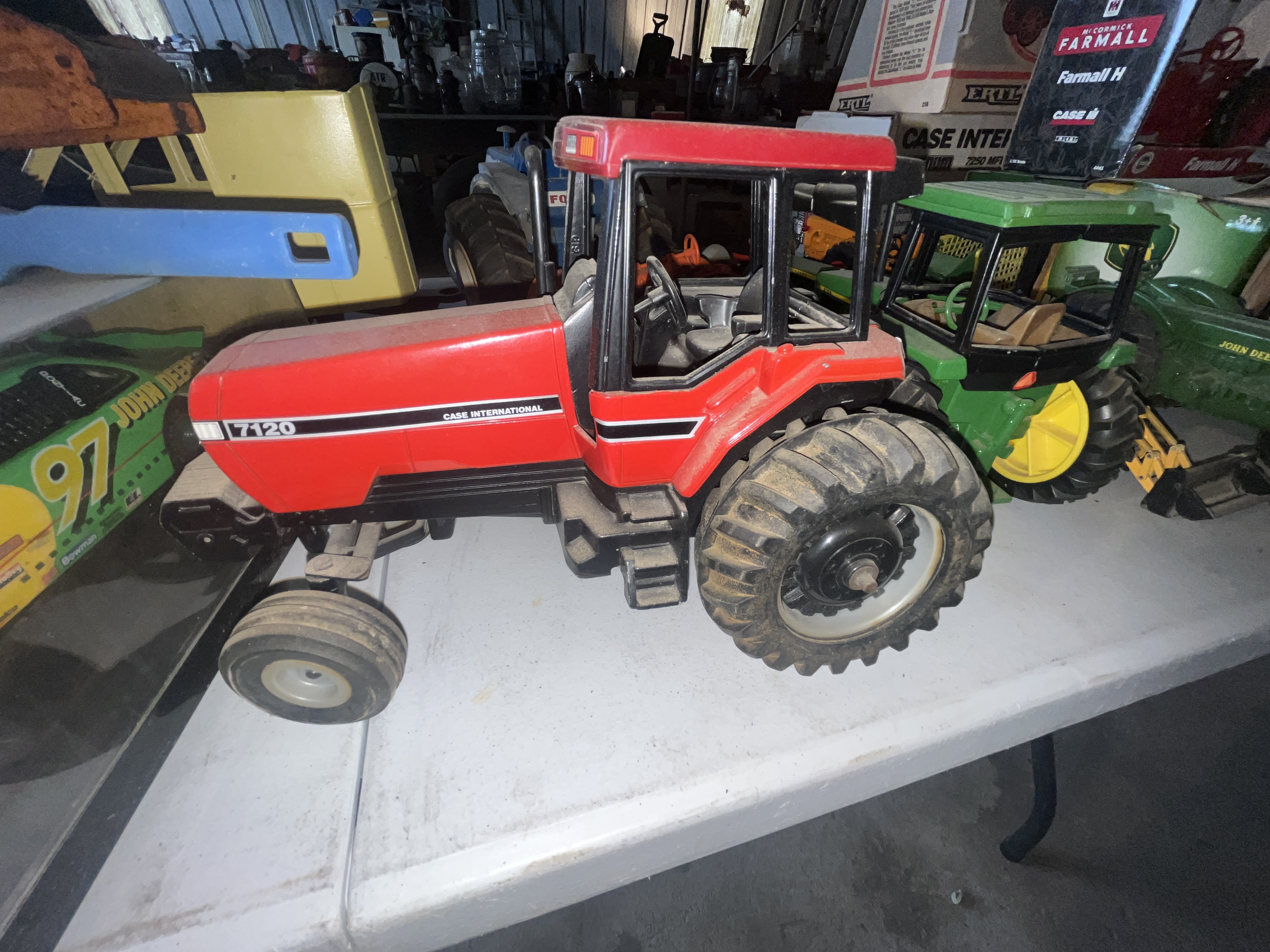 Collector's Dream Auction Image