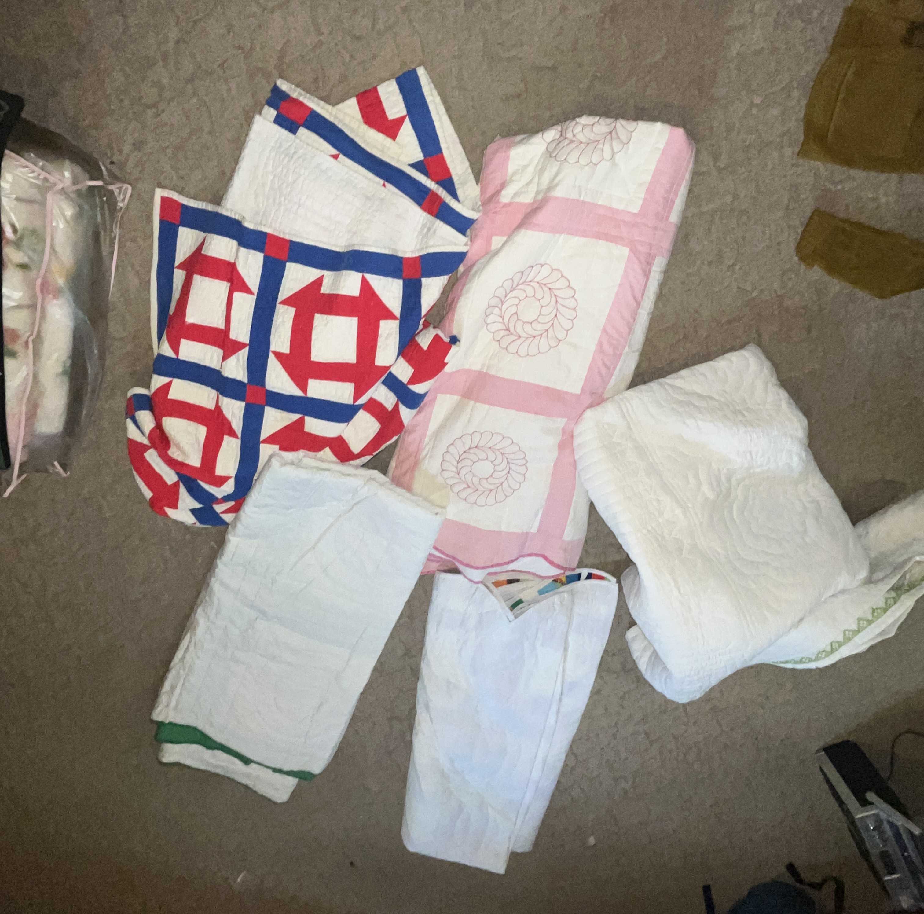 Estate Auction Image